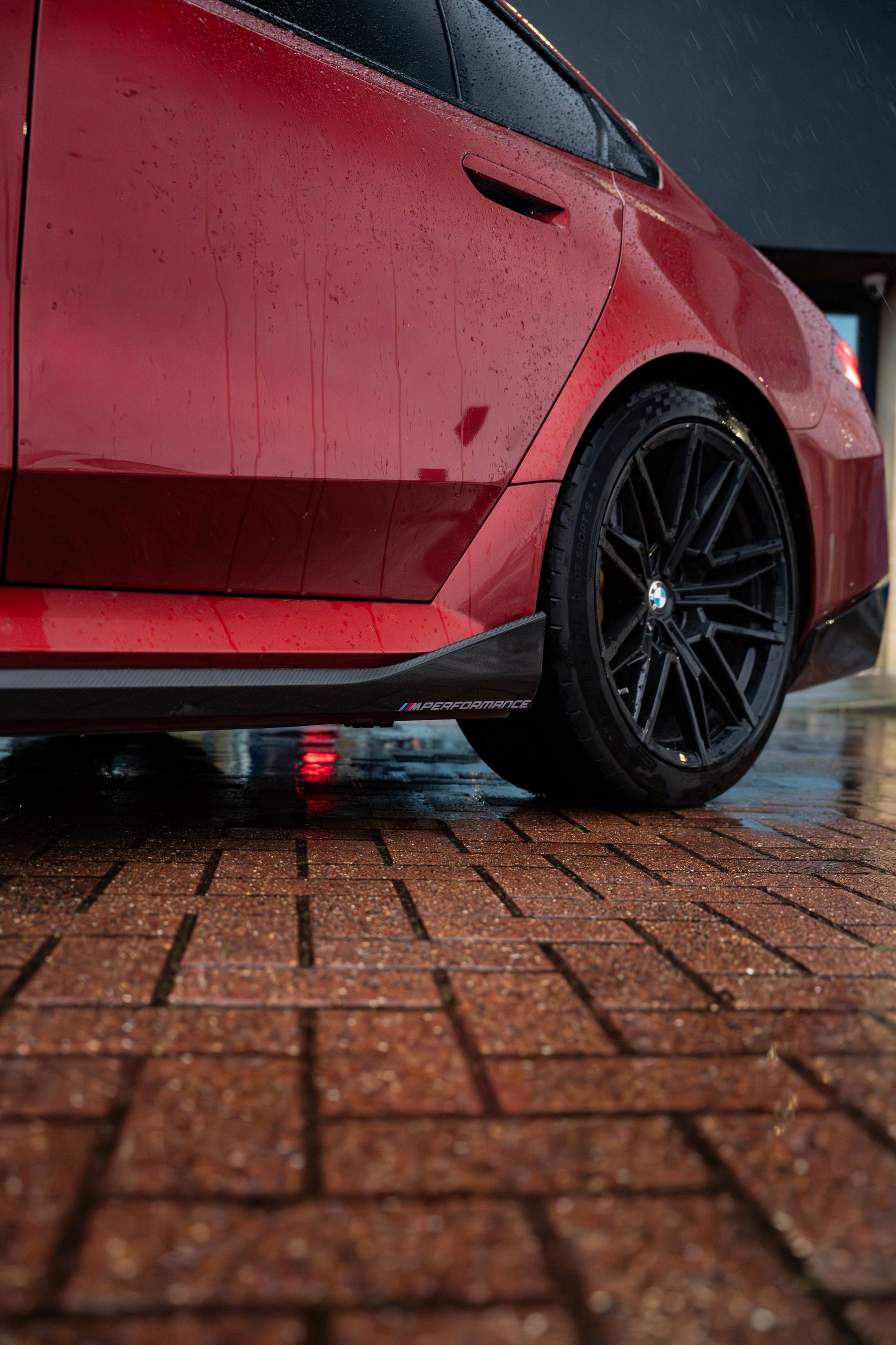 BMW M5 G90 / G99 M Performance Carbon Side Skirts