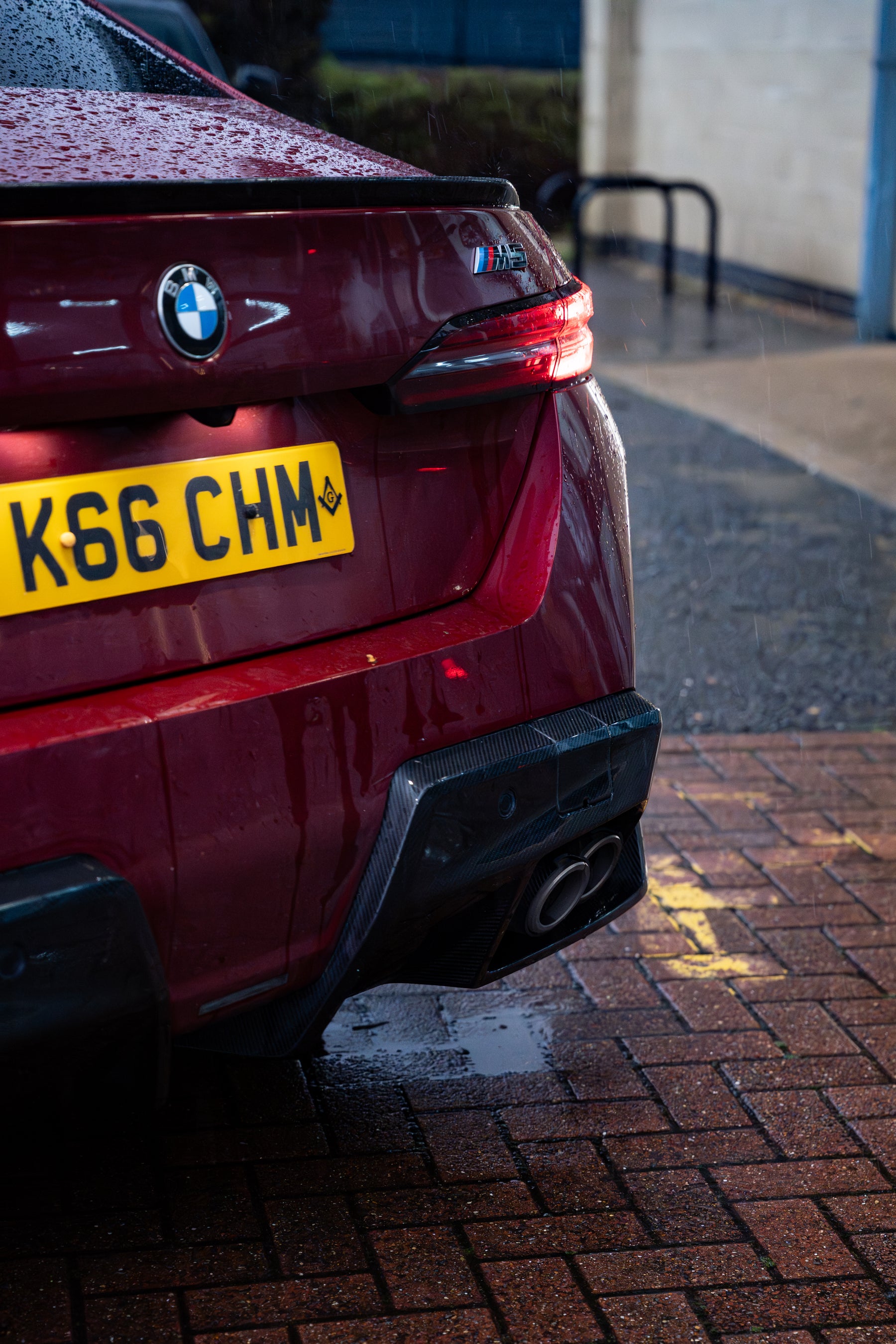 BMW M5 G90 / G99 M Performance Carbon Rear Diffuser