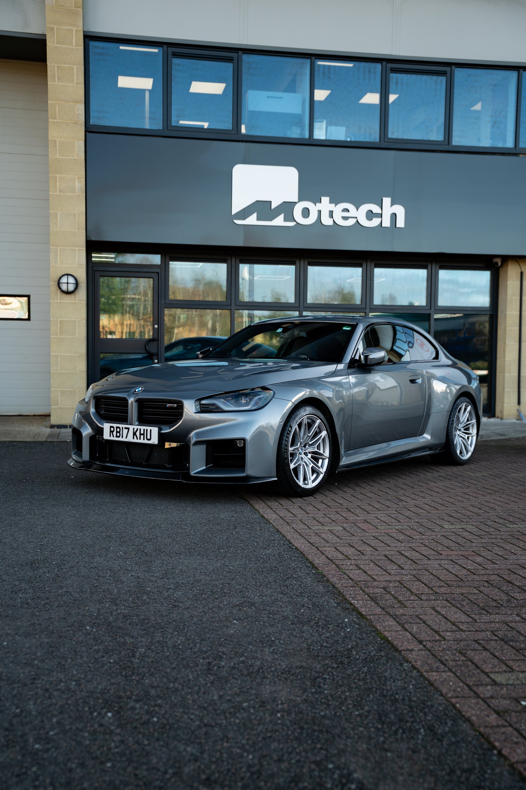BMW G87 M2 Zaero Gloss Black EVO-S Kit