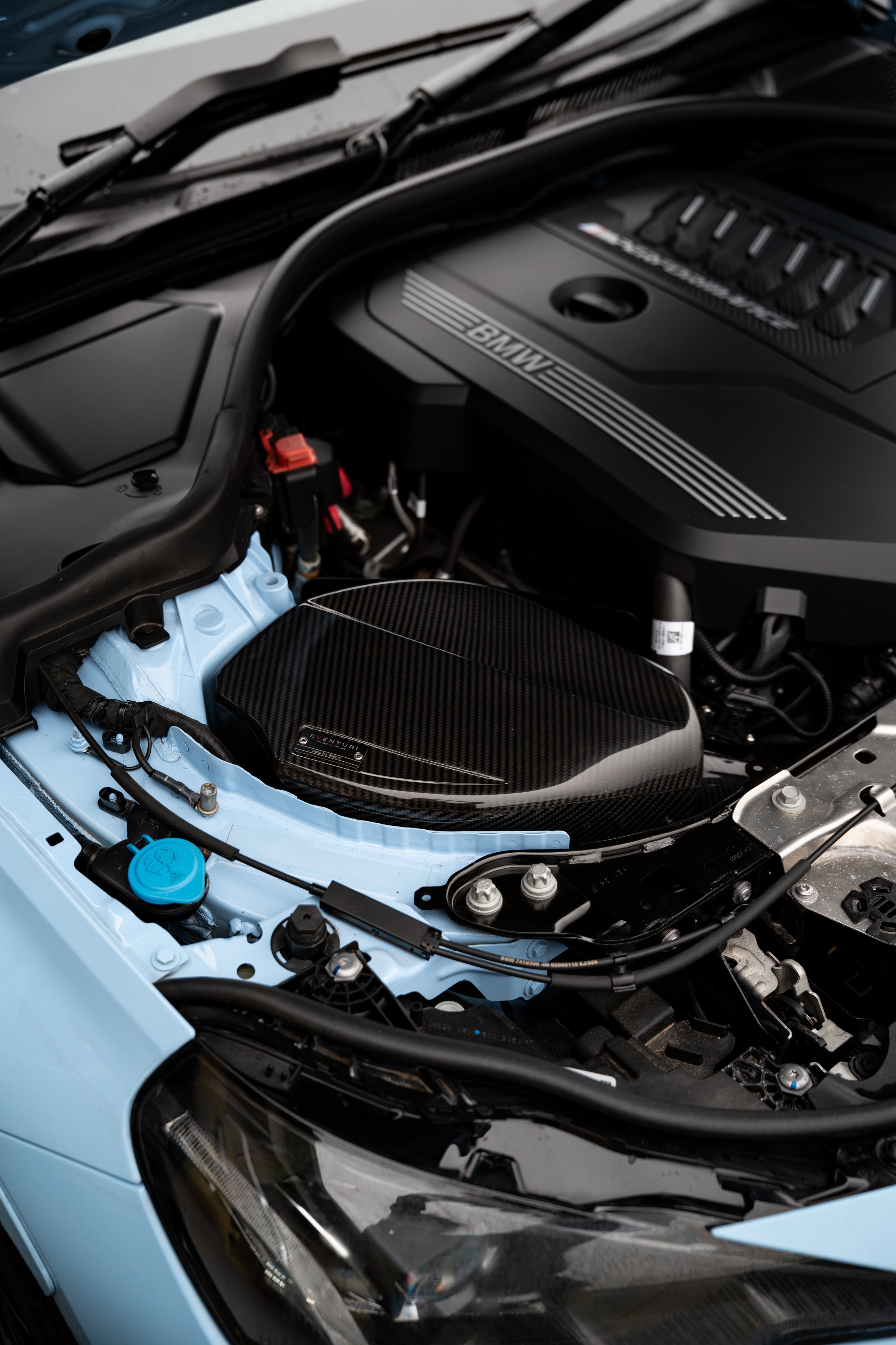 Eventuri BMW G42 M240i Carbon Intake System