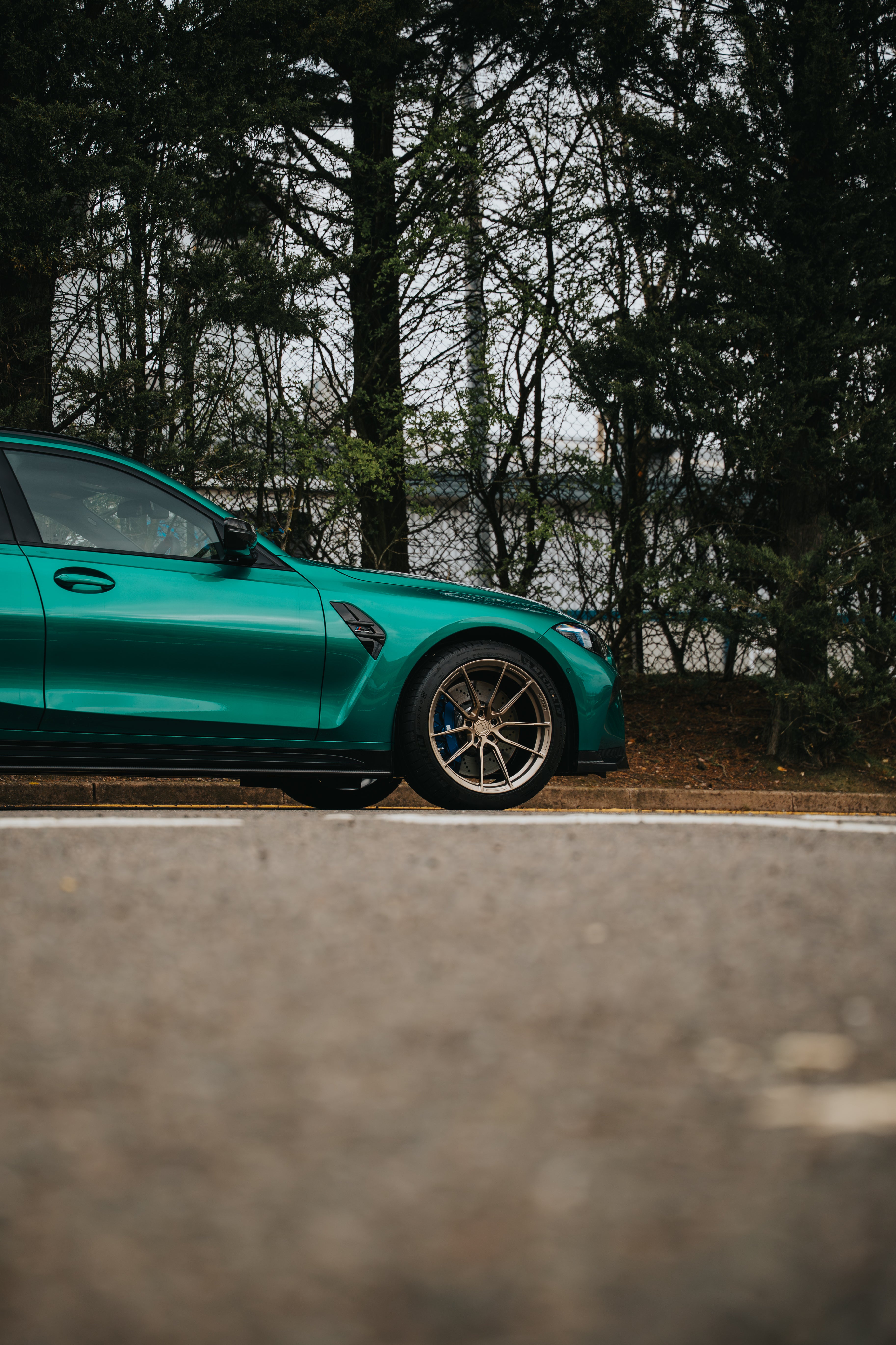 M3 G81 M-W4 19/20" Neodyme Gold Forged Wheels