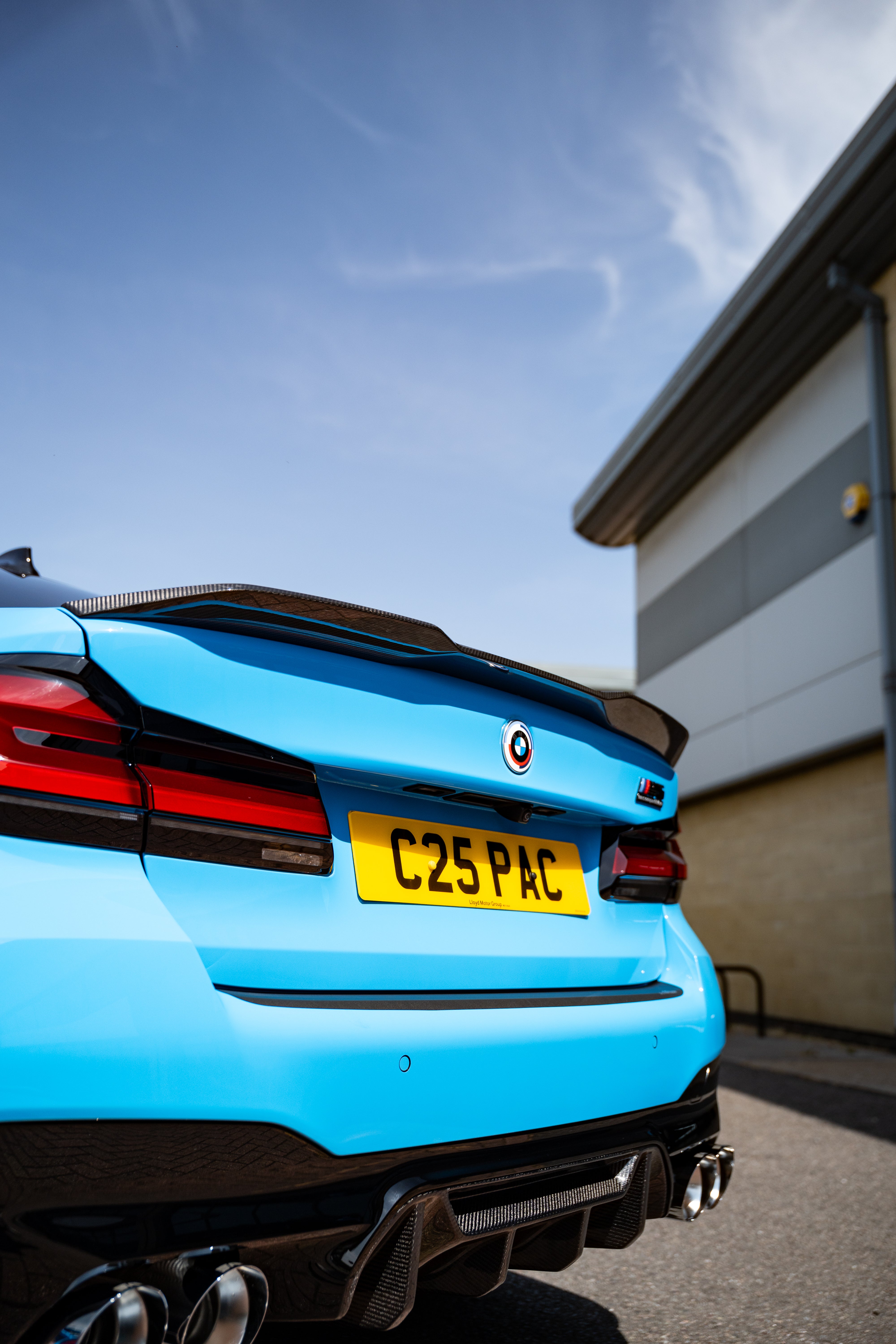 BMW F90 M5 Carbon Spoiler
