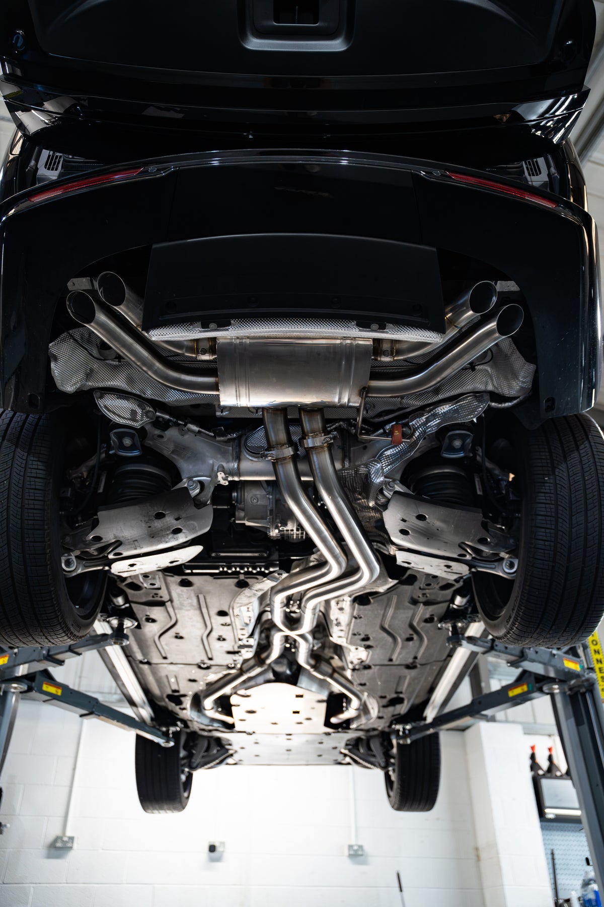 Range Rover SV / P530 Quicksilver Exhaust with Sound Architect
