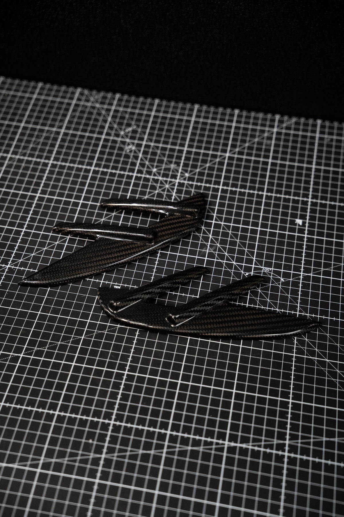 G82 Carbon Side fins
