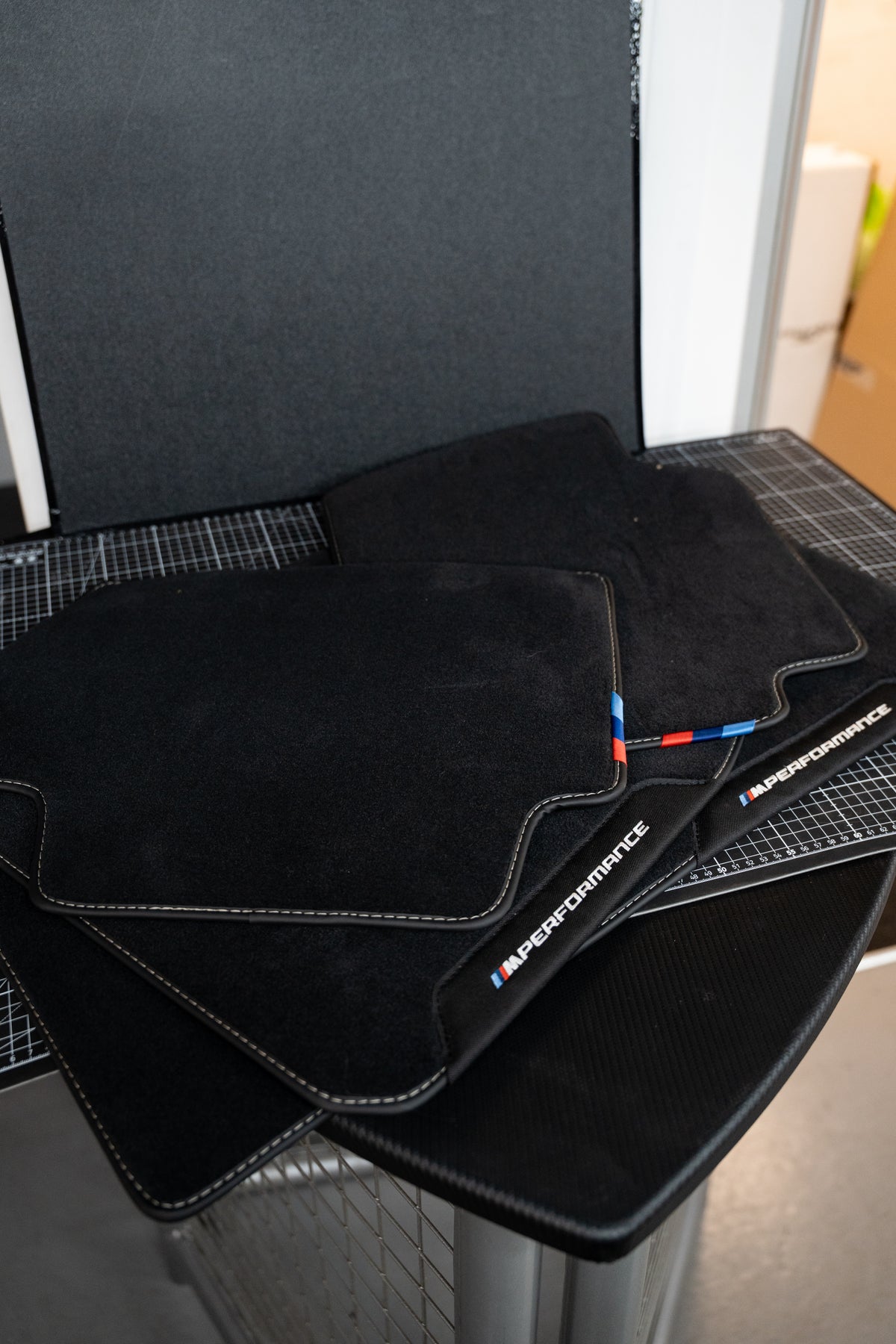 G22 G23 G82 Car mats