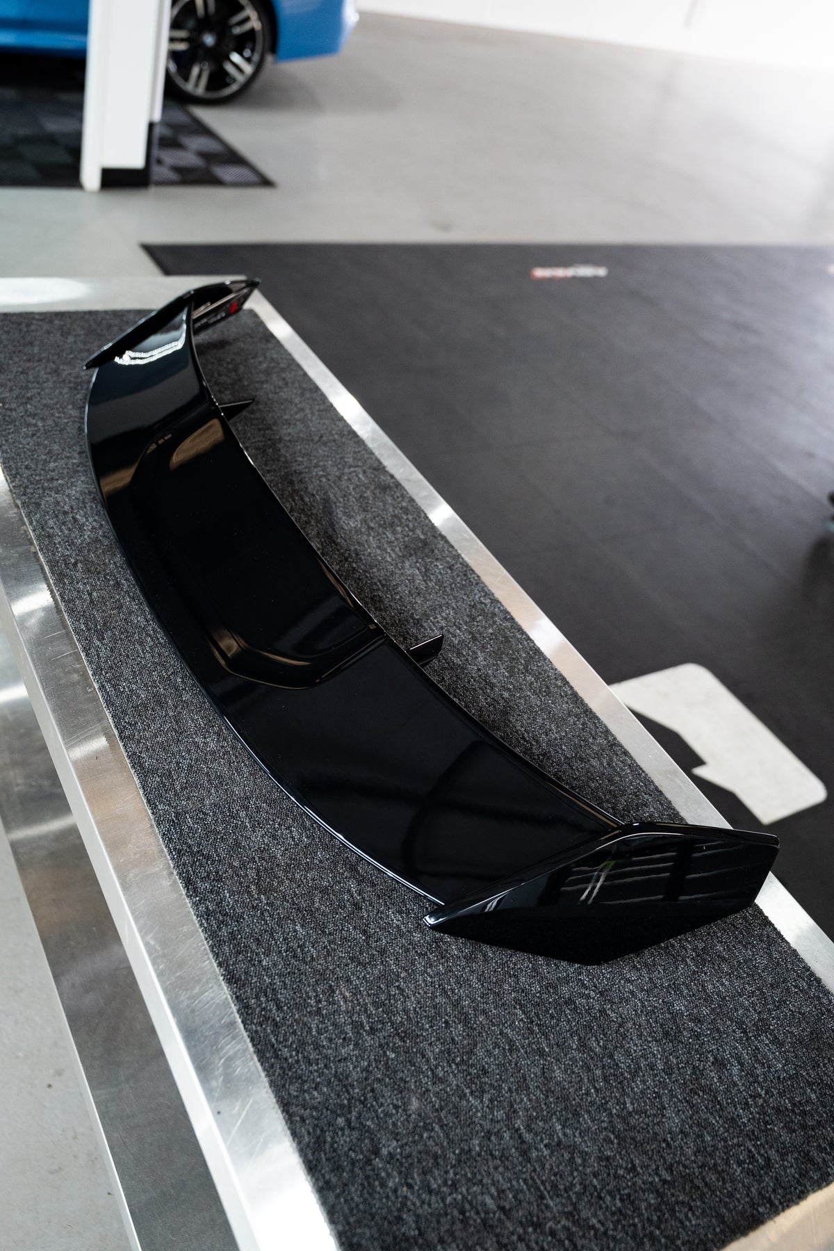 BMW M Performance F40 F70 Rear wing