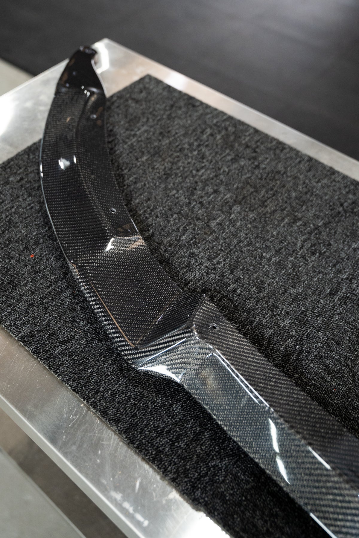 F80 F82 CS style front splitter