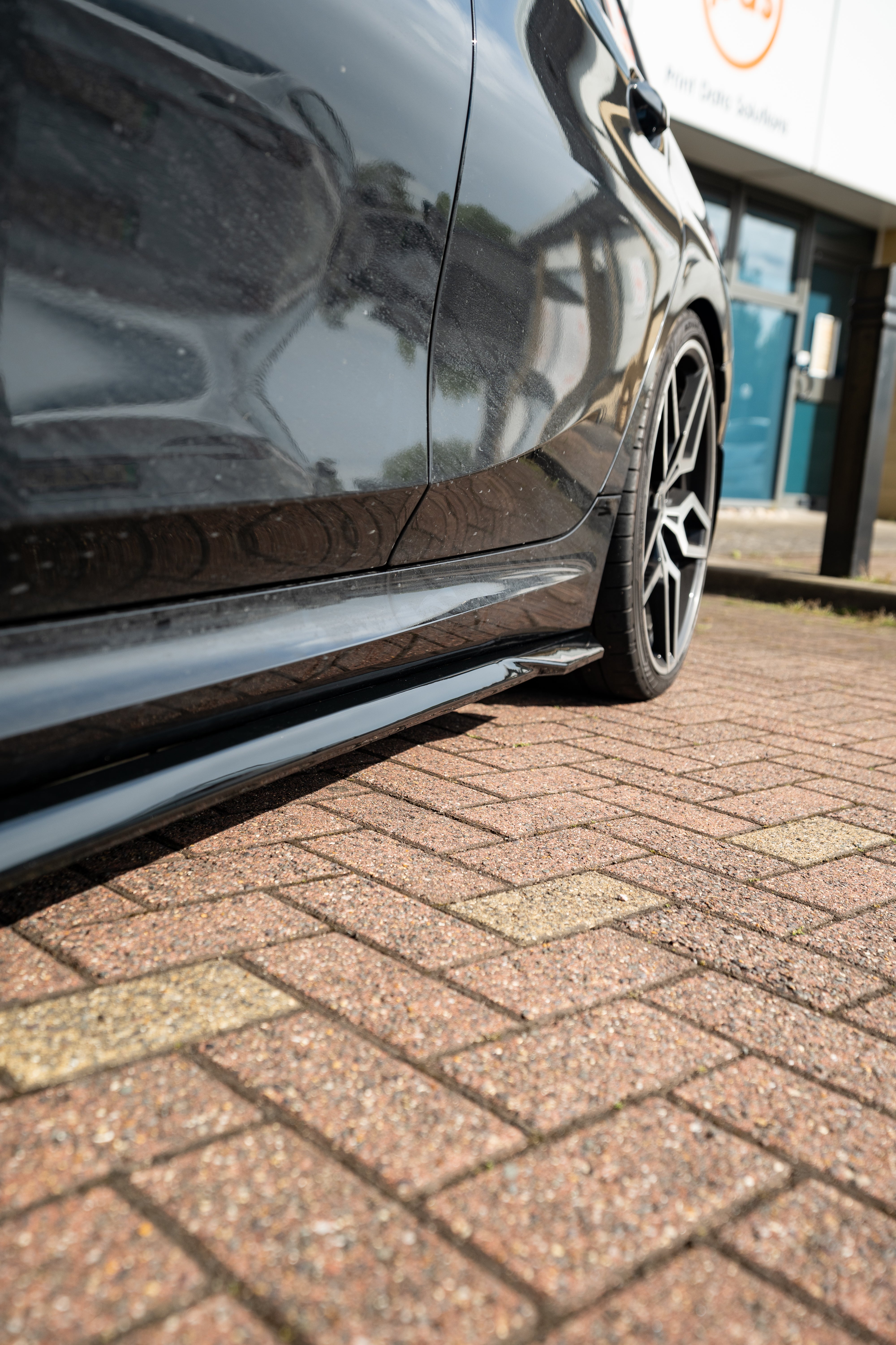 APEX BMW G20/G21 3 Series LCI Side Skirts