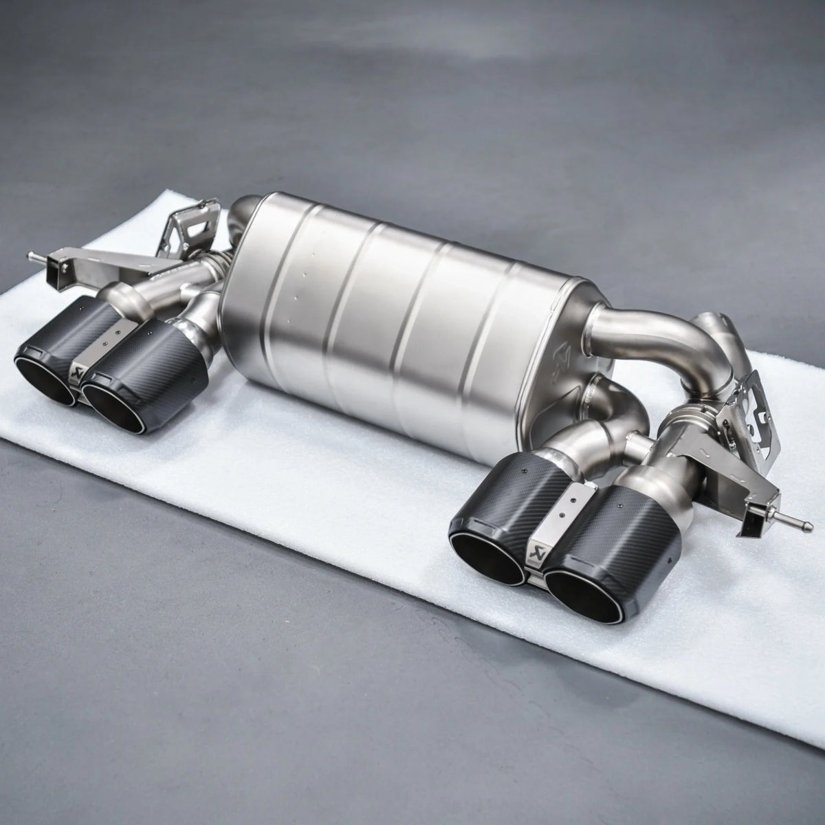 BMW M2 (G87) | Akrapovic | Slip-On Line (Titanium)