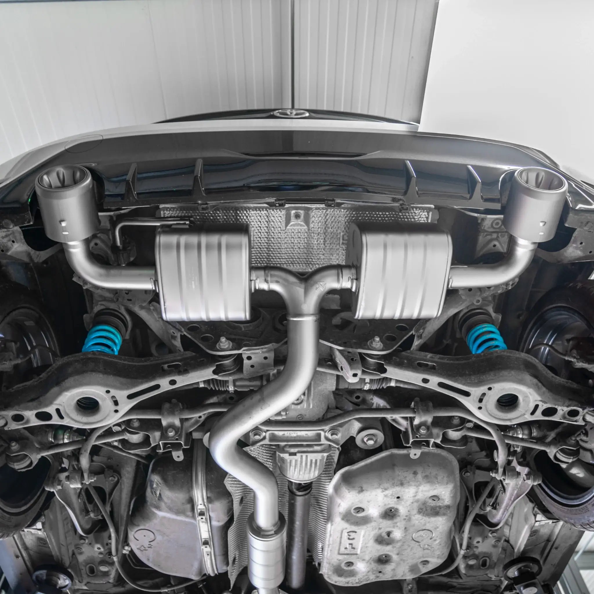 Toyota GR / GRMN Yaris | Akrapovic | Slip-On Race Line (Titanium)