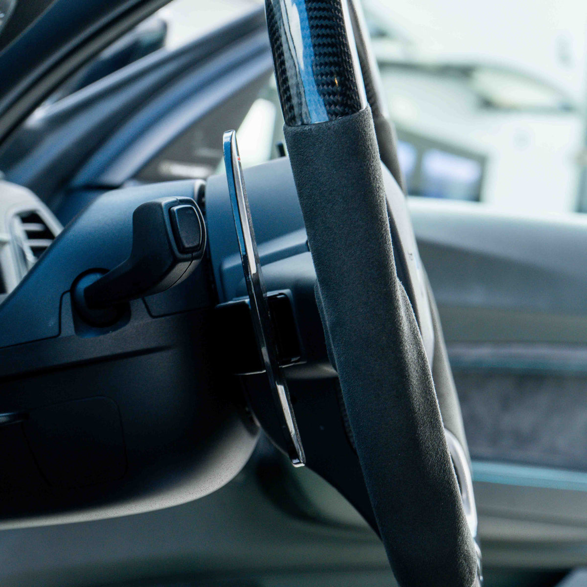 BMW CARBON FIBRE MAGNETIC SHIFTER PADDLES
