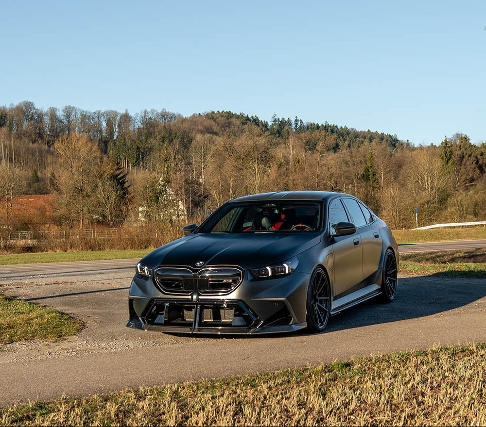 BMW G90 M5 CARBON FIBRE FULL KIT - V1 - CT DESIGN