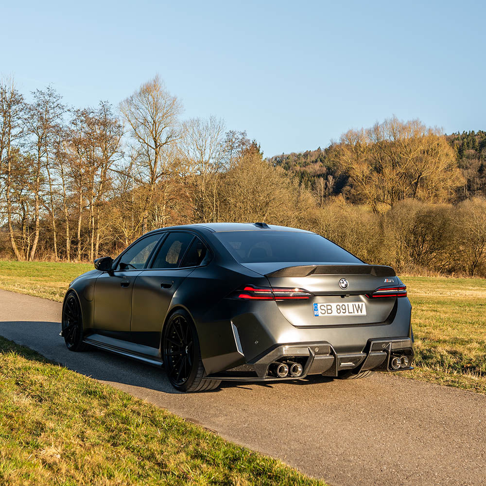 BMW G90 M5 & G60 5 SERIES 2023+ CARBON FIBRE SPOILER - V1 - CT DESIGN