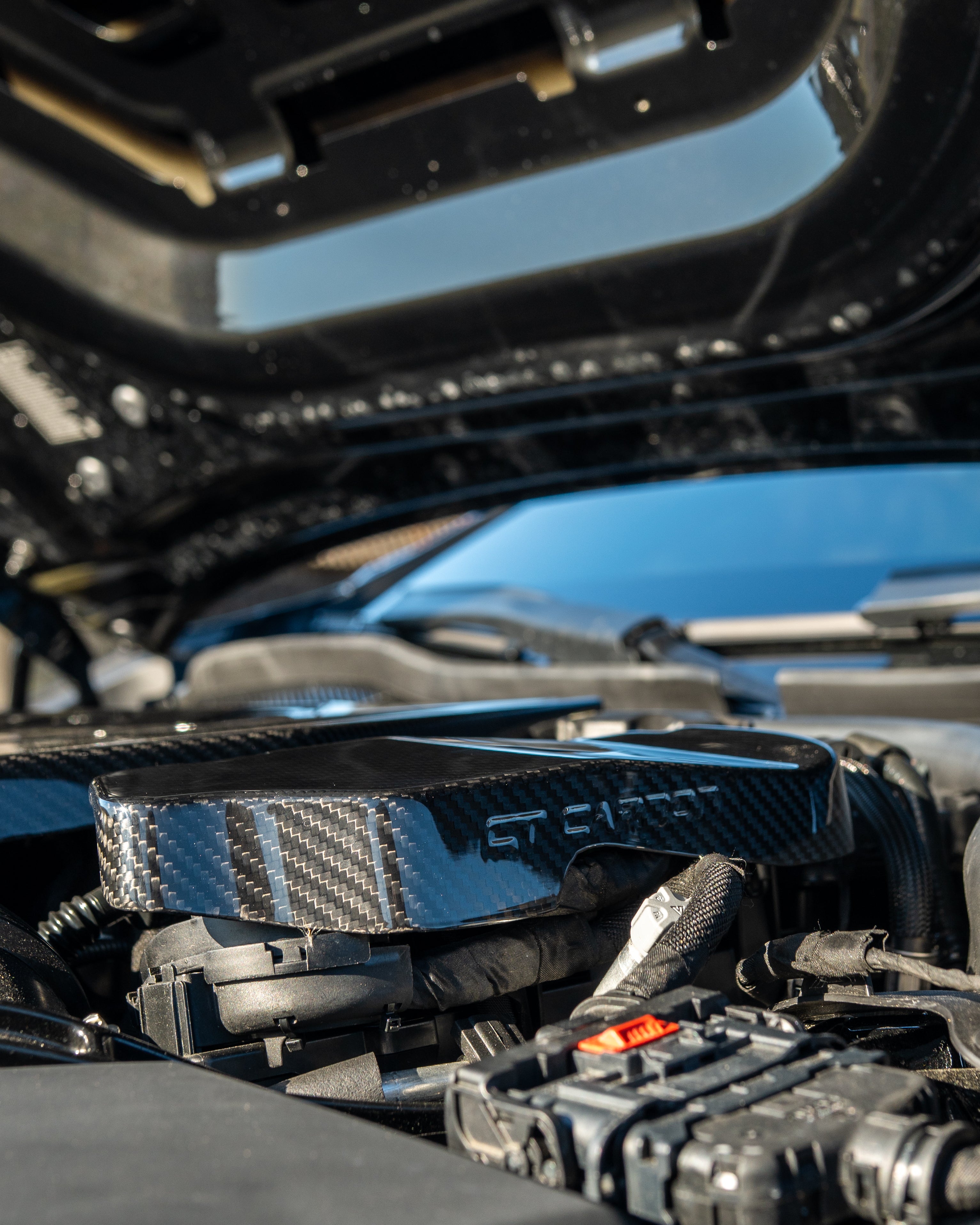BMW G90 M5 & G99 M5 TOURING 2024+ CARBON FIBRE ENGINE BAY COVERS