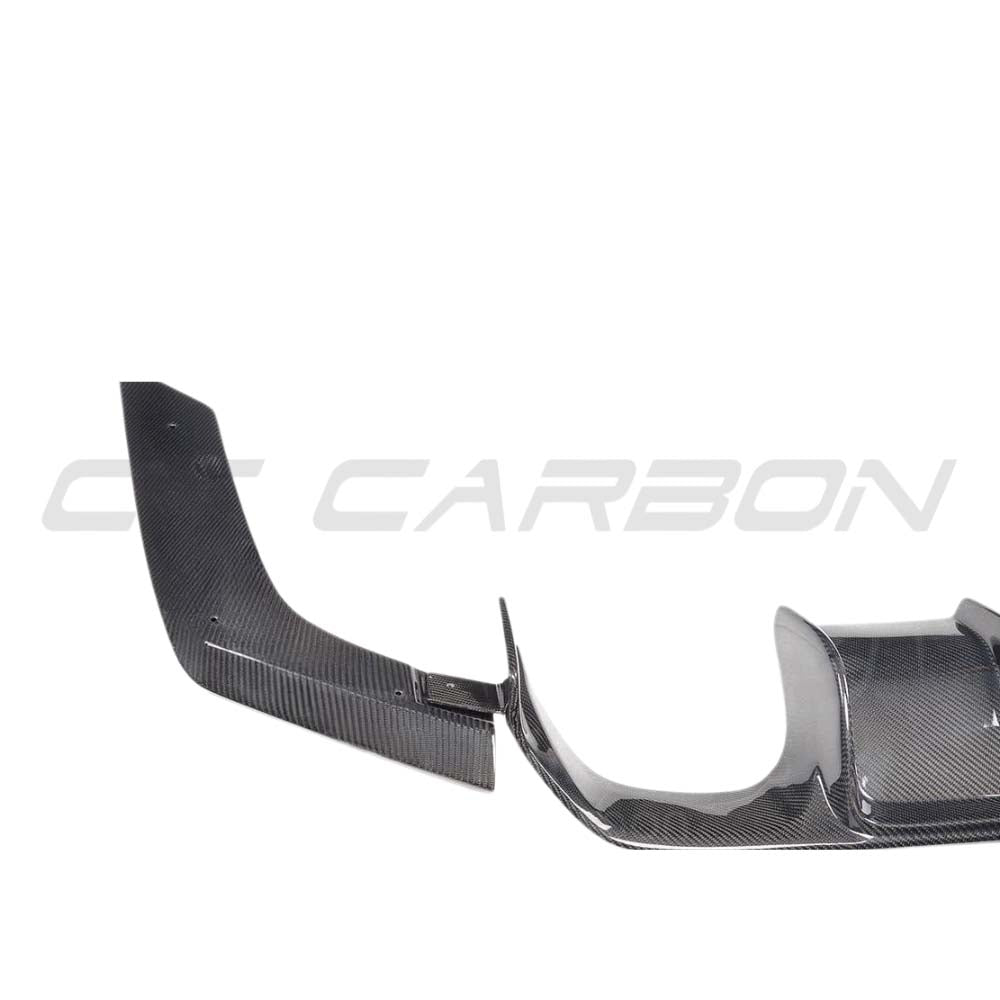 BMW M3 (F80) SALOON FULL CARBON FIBRE KIT - V3