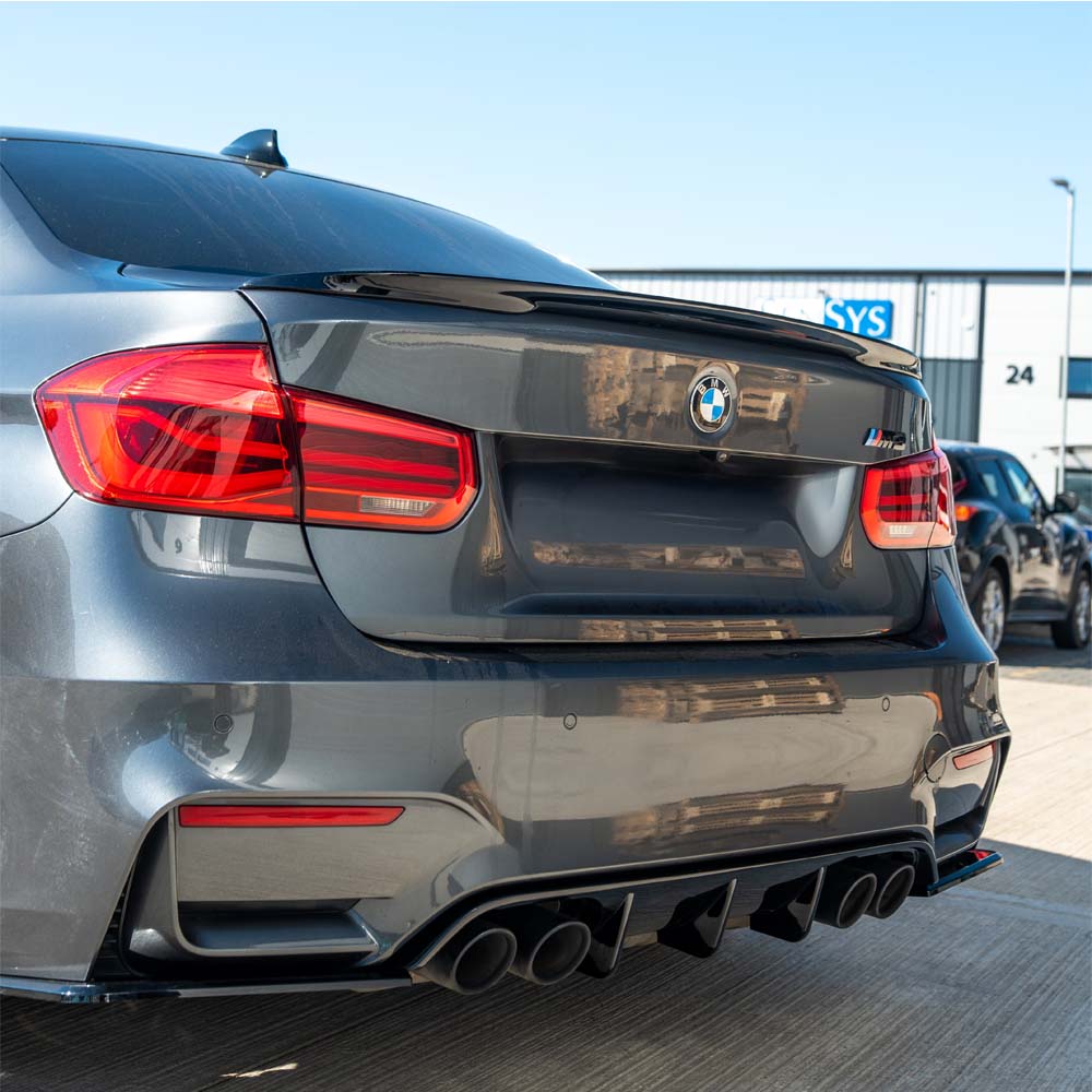 BMW M4 (F82) COUPE FULL GLOSS BLACK KIT