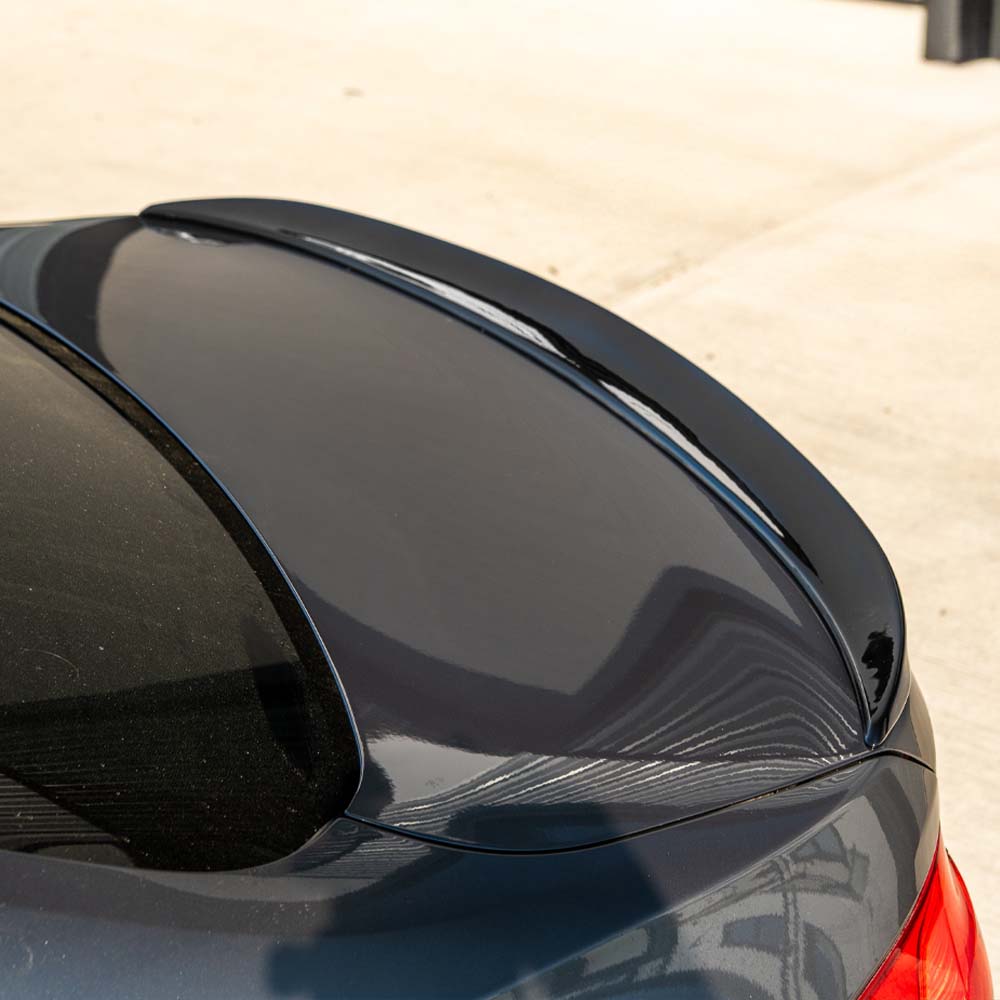 BMW M4 (F82) COUPE FULL GLOSS BLACK KIT