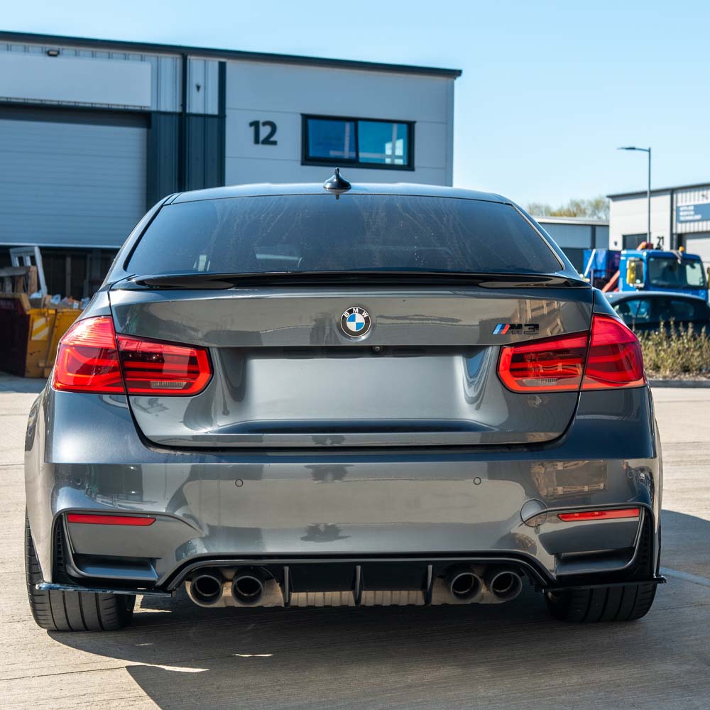 BMW M4 (F82) COUPE FULL GLOSS BLACK KIT