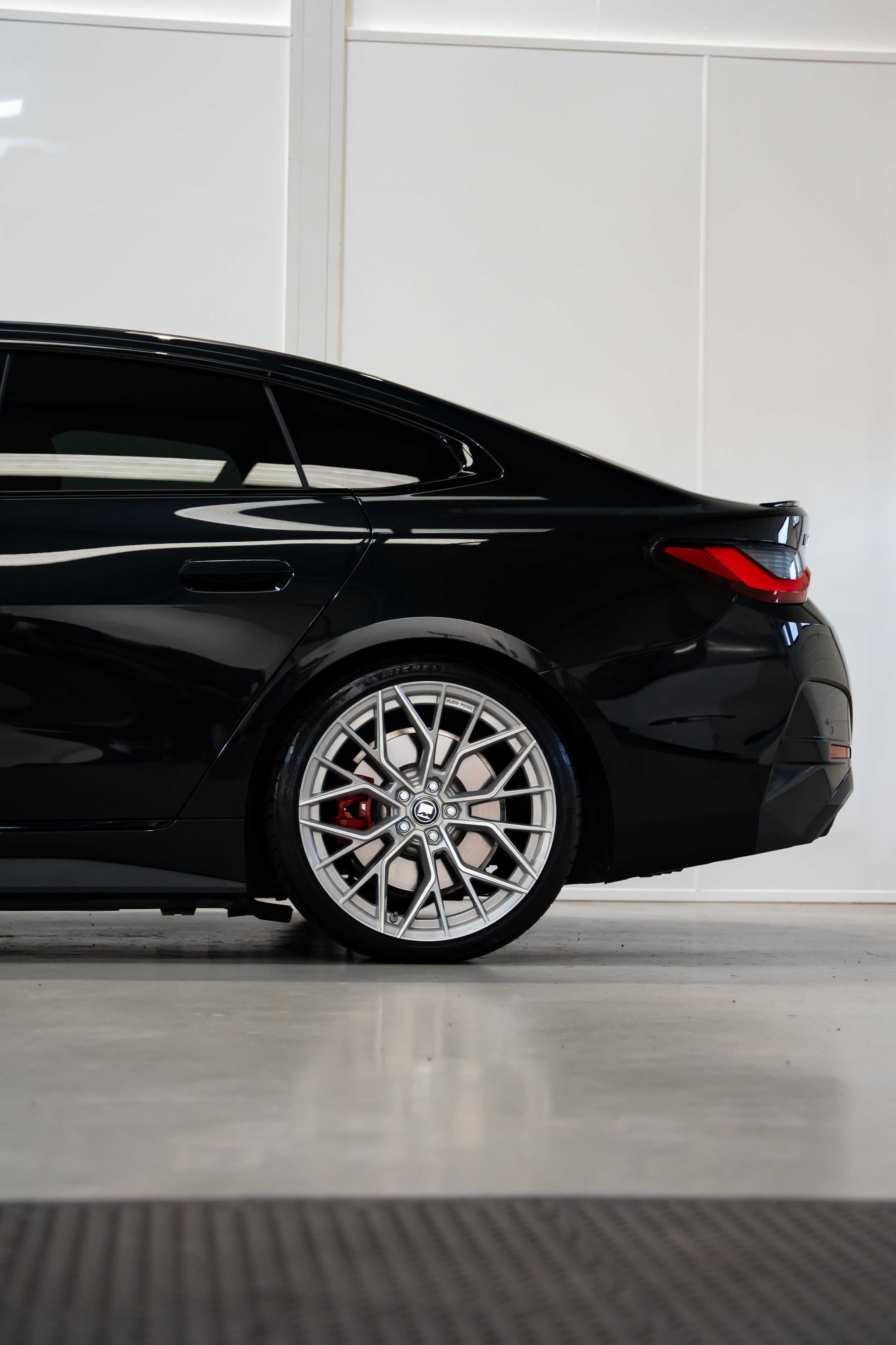 i4 G26 M-W3 Wheels