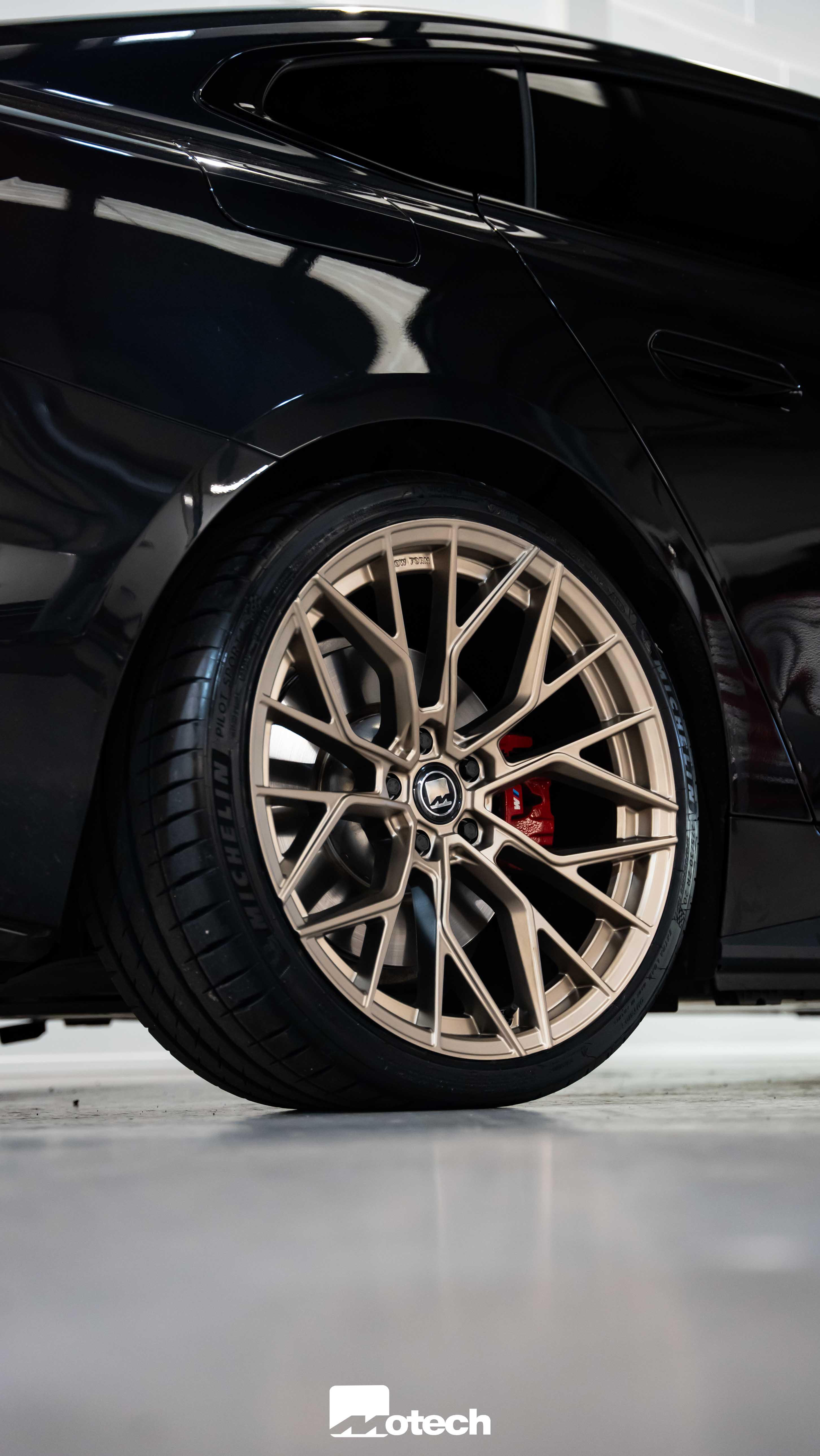 BMW 2 Series M240i G42 M-W3 20" Neodyme Gold Motech Wheels