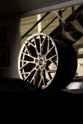 4 series G22/G23/G26 M-W3 20" Neodyme Gold Motech Wheel