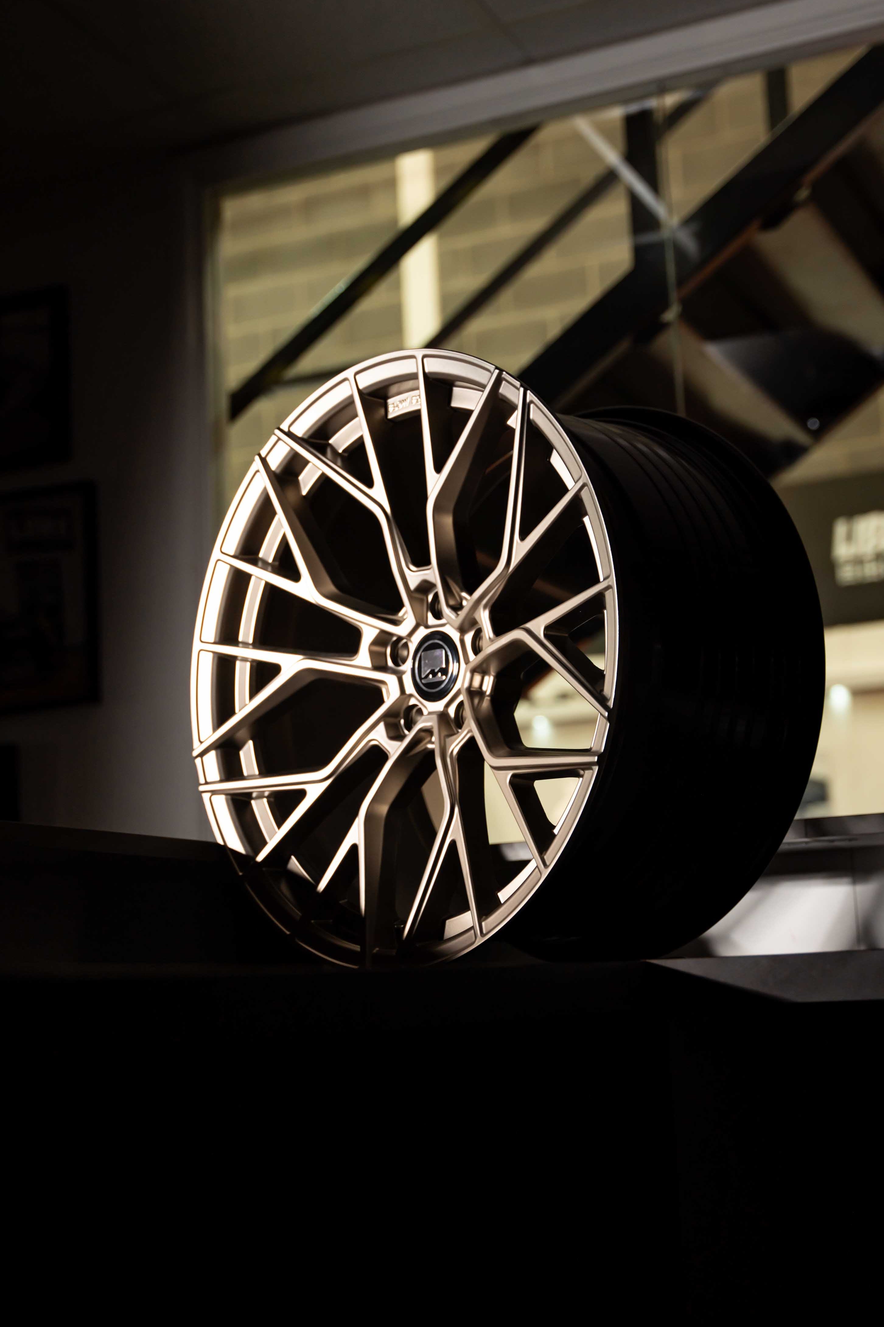 BMW 5 Series F10 M-W3 20" Neodyme Gold Motech Wheel