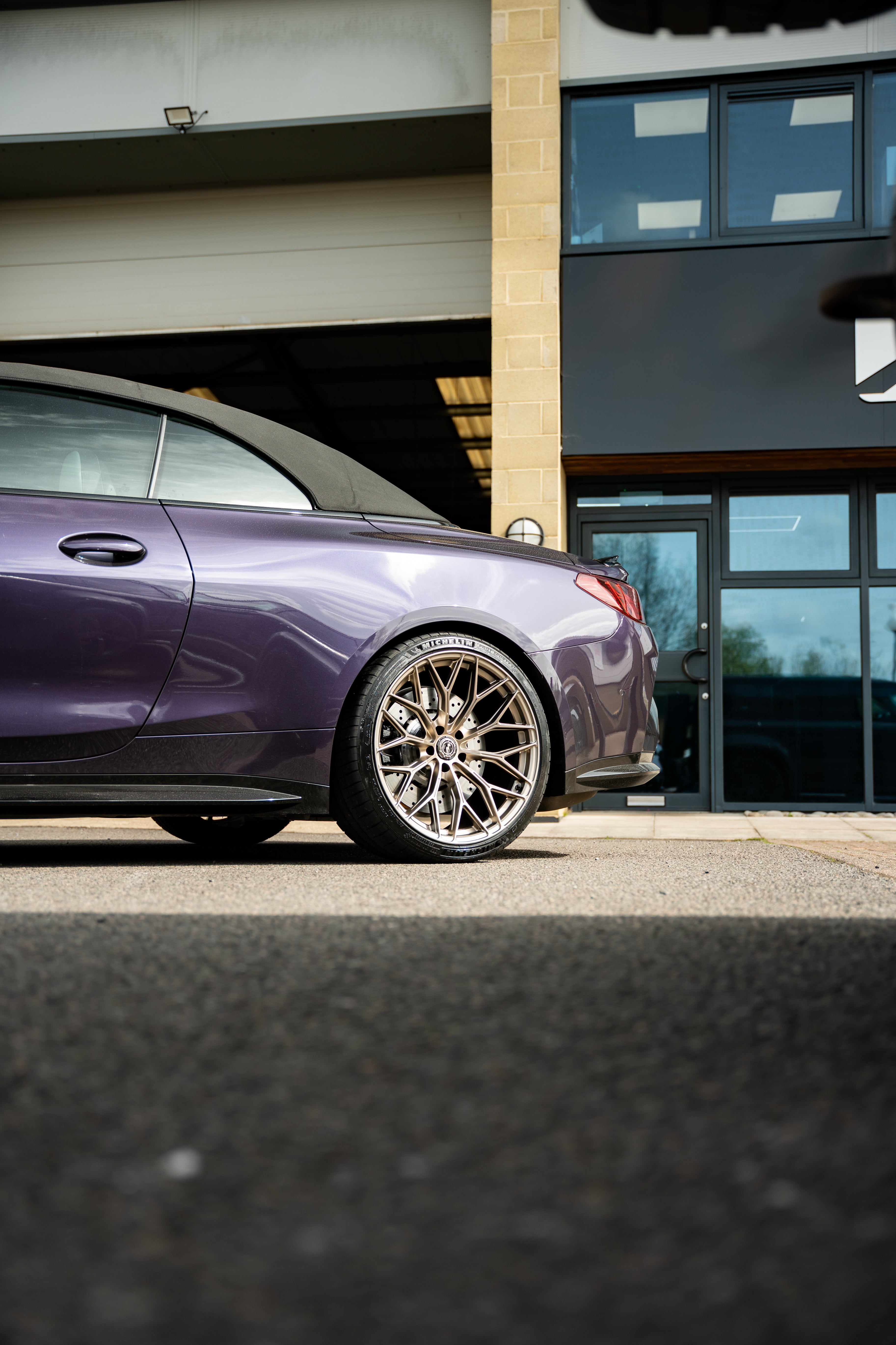 M4 G82 / G83 M-WX 19 / 20" Neodyme Gold Motech Wheel