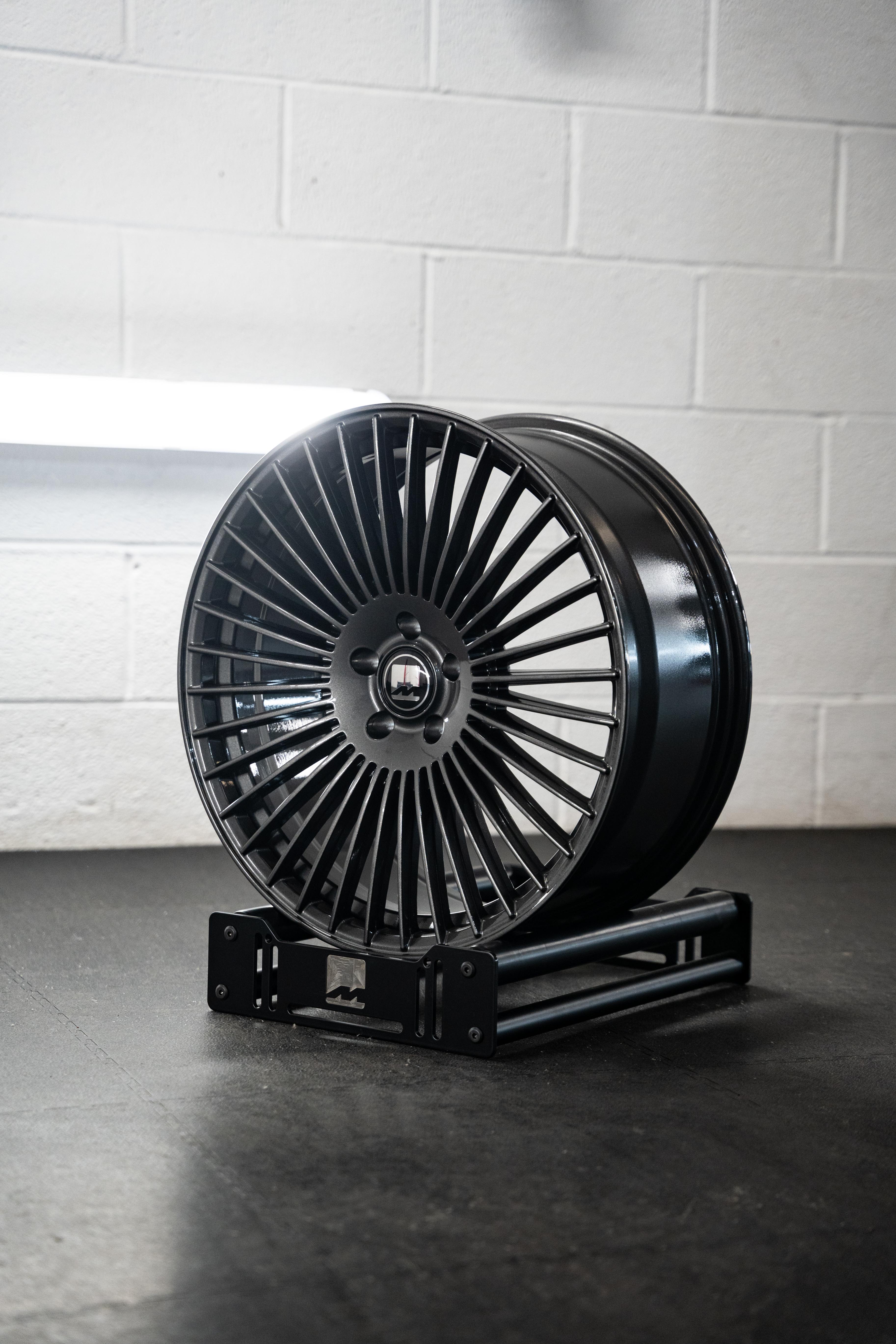 BMW i4 M-W5 20" Carbon Grey Motech Wheel