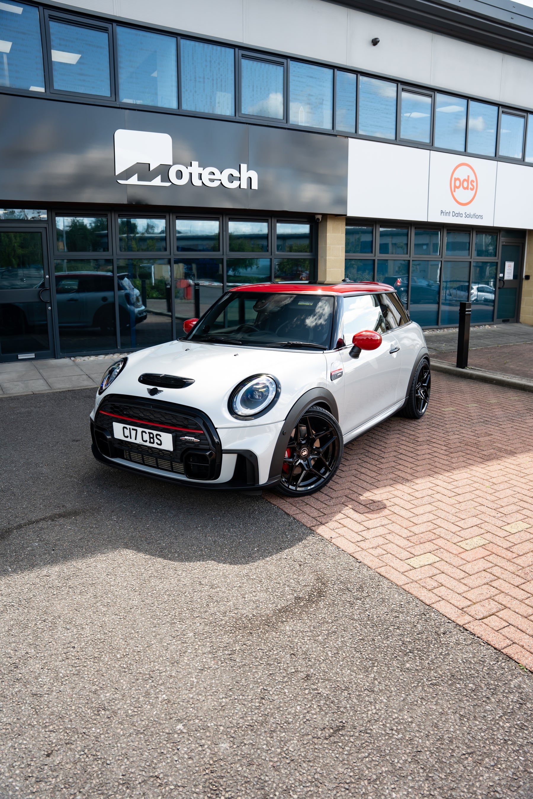 Mini F56 JCW/Cooper/Cooper S M-W1 19" Precision Black Wheels