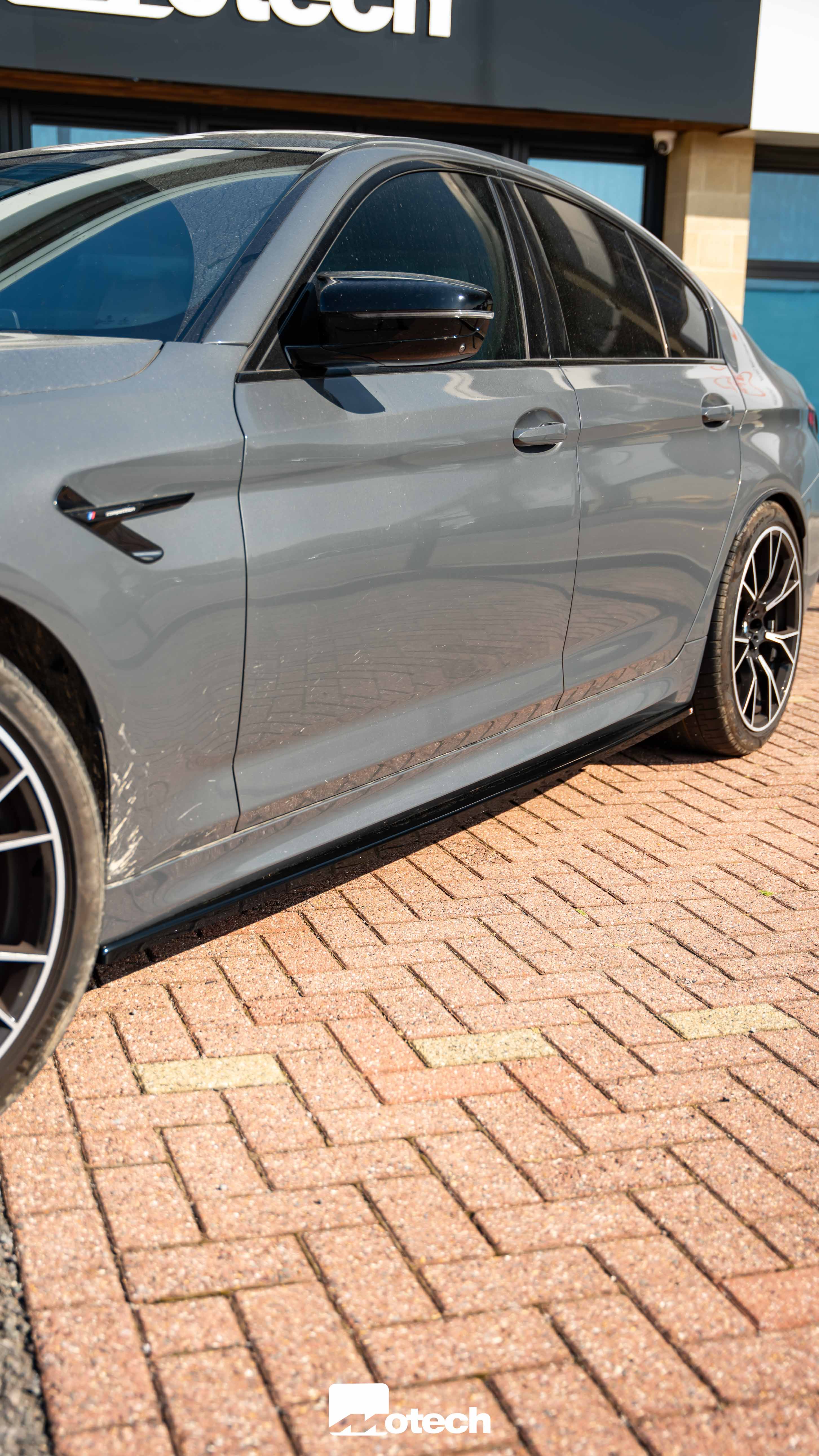 BMW F90 M5 LCI 2020+ Maxton Kit