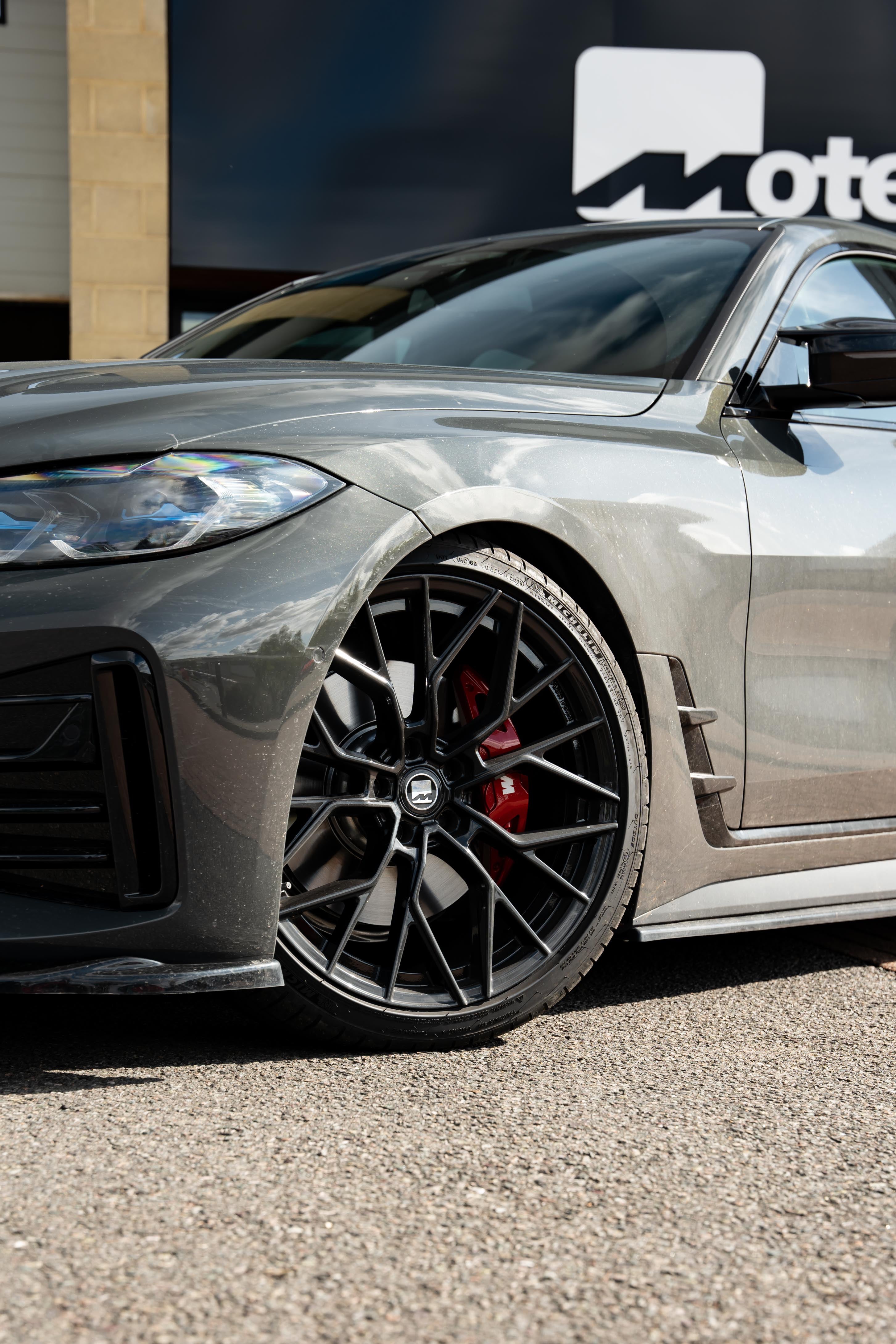 BMW i4 M-W3 20" Precision Black Motech Wheel
