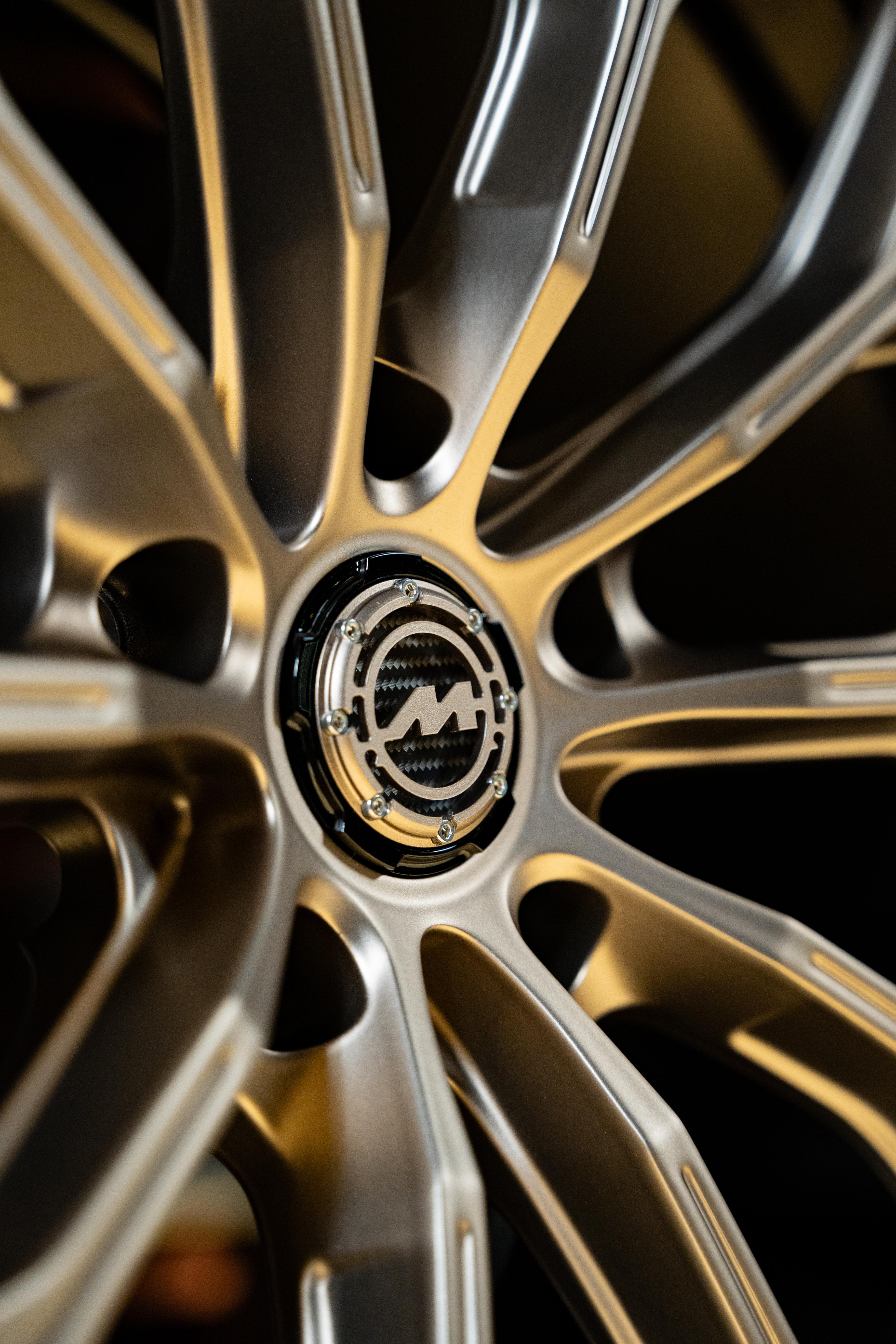 BMW X2 M35i M-WX 21" Neodyme Gold Motech Wheel