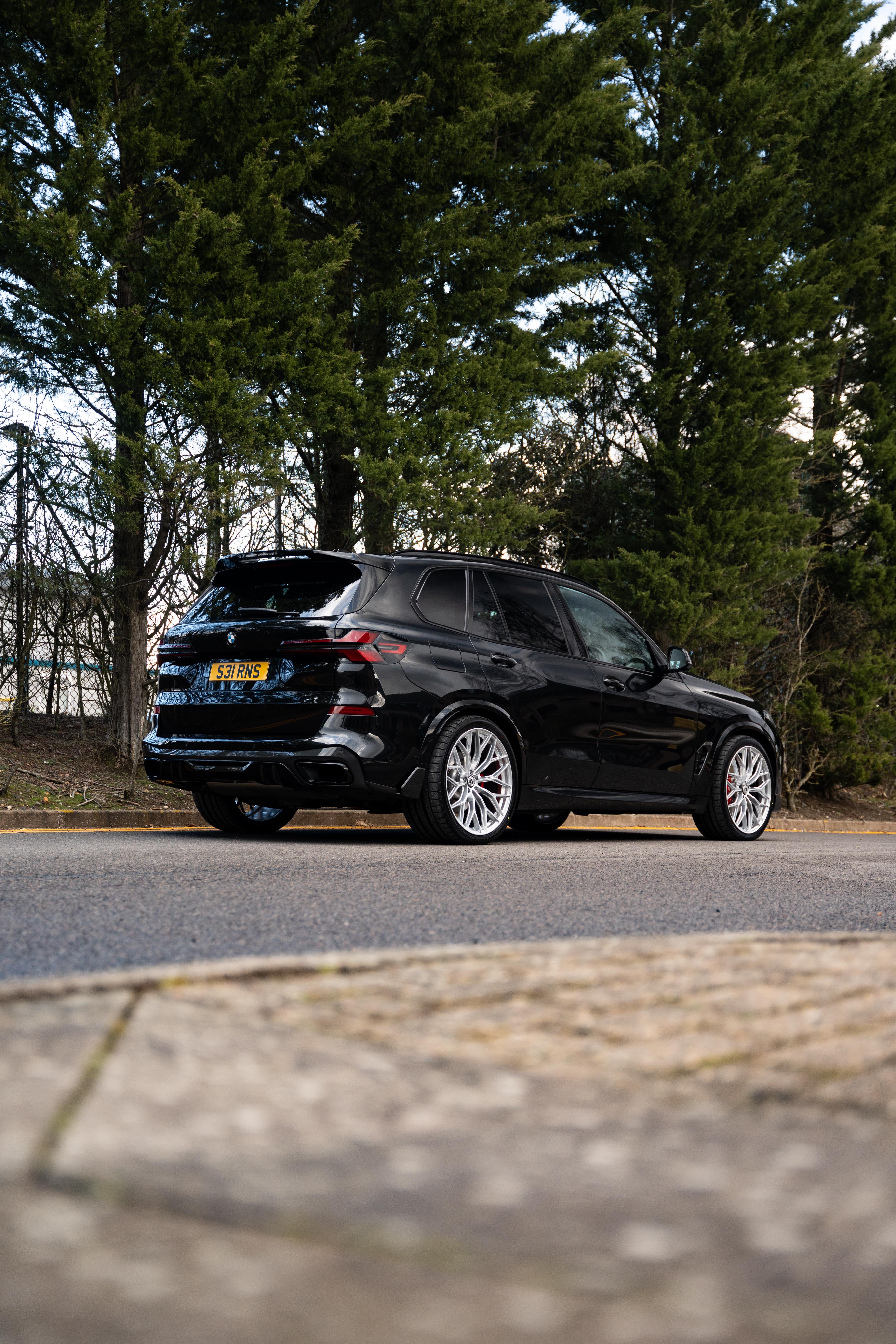 BMW X5 / X6 G05 G06 M-WX 22" Gloss Polished Motech Wheel