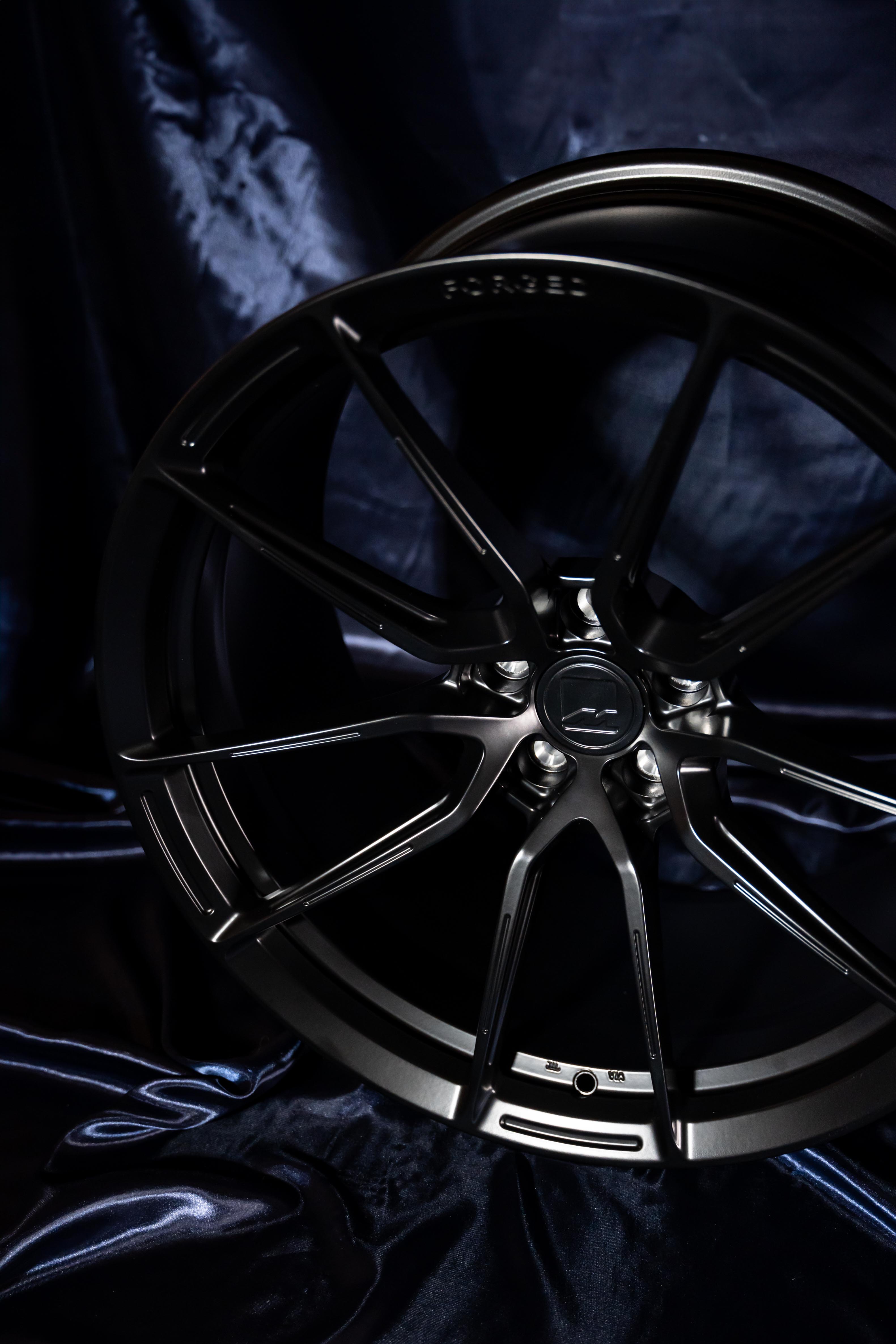 M5 F90 M-W4 19/20" Satin Black Forged Wheels