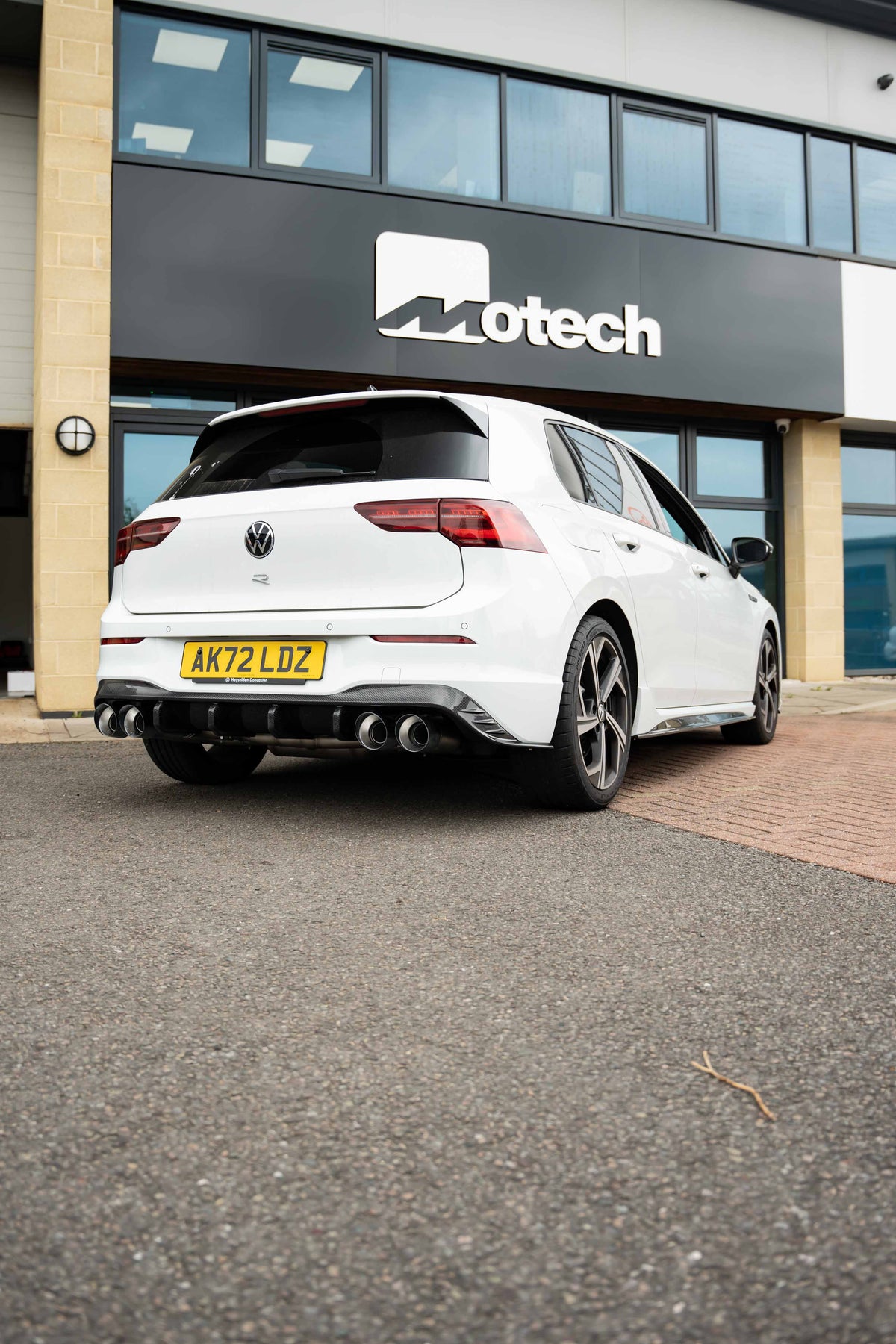 VW Golf R MK8 Carbon Rear Diffuser