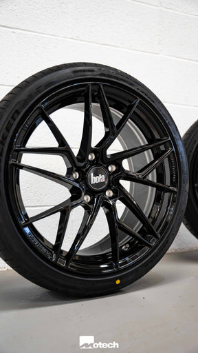 18’’ Bola FLR Gloss black Wheels BMW M140i / M135i F20/21