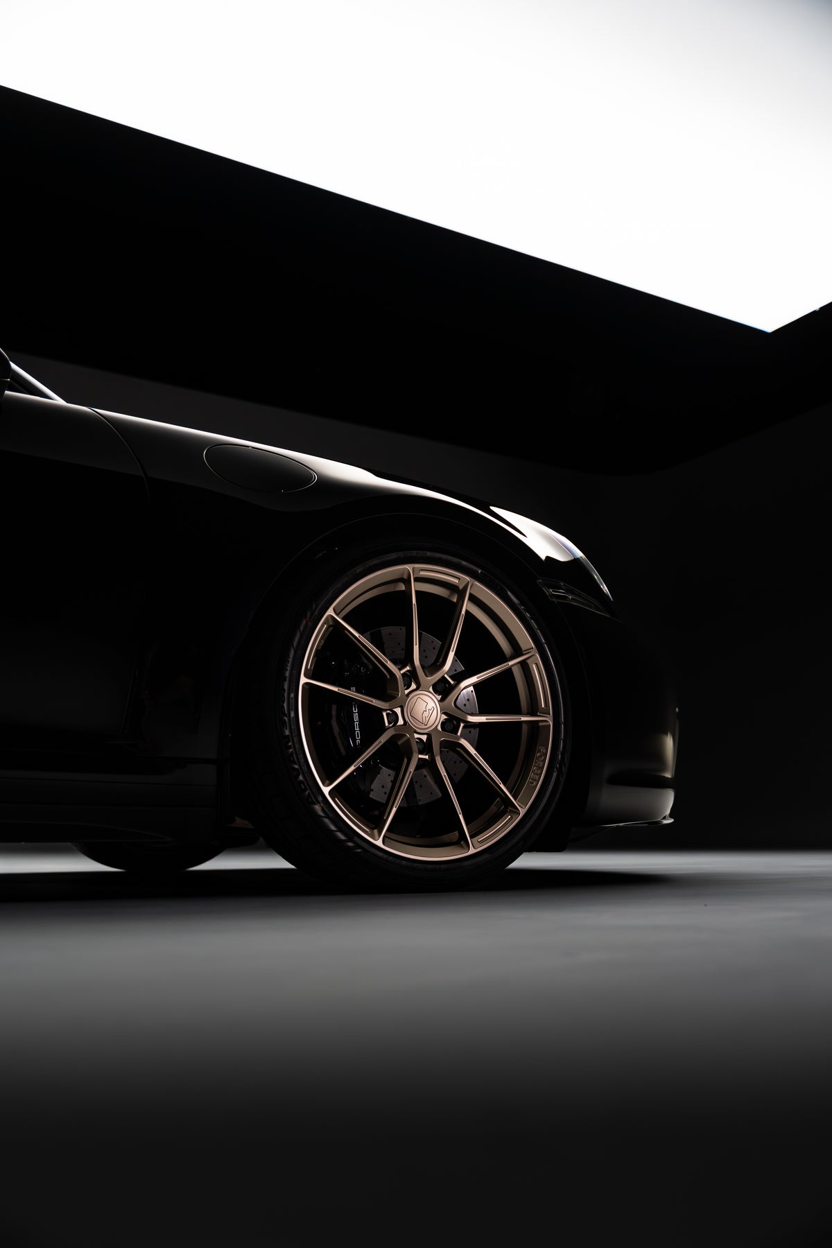 Porsche 992 Carrera/Carrera S/GTS M-W4 20/21" Neodyme Gold Forged Wheels