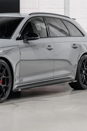 Audi RS4 Carbon Urban Fibre Bodykit