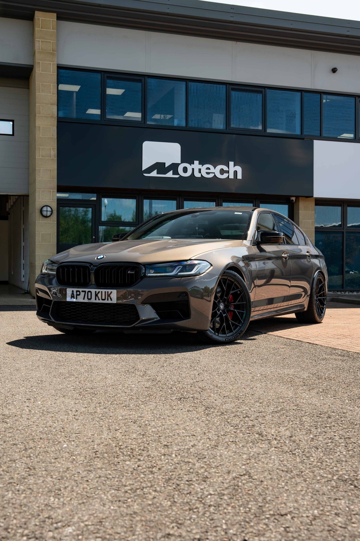 M5 F90 M-W3 20" Gloss Black Motech Wheel