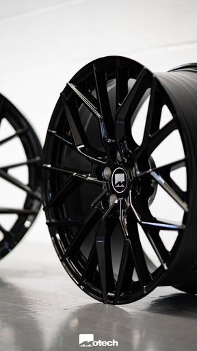 M5 F90 M-W3 20" Gloss Black Motech Wheel