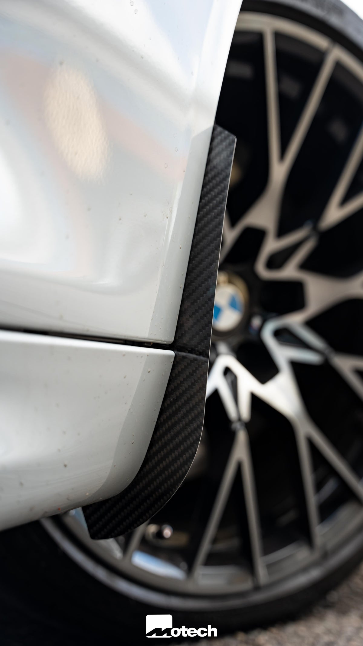 BMW M2/M2 Competition F87 AP carbon fibre arch guards