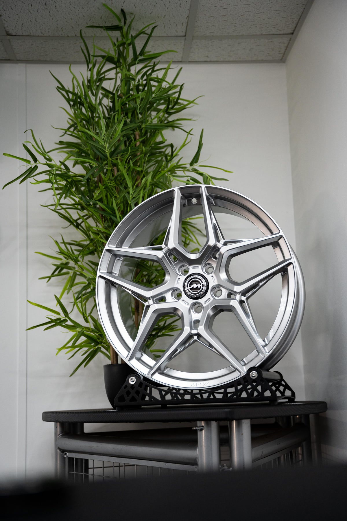 Mini Countryman F60 M-W1 19" Gloss Polished Motech Wheel