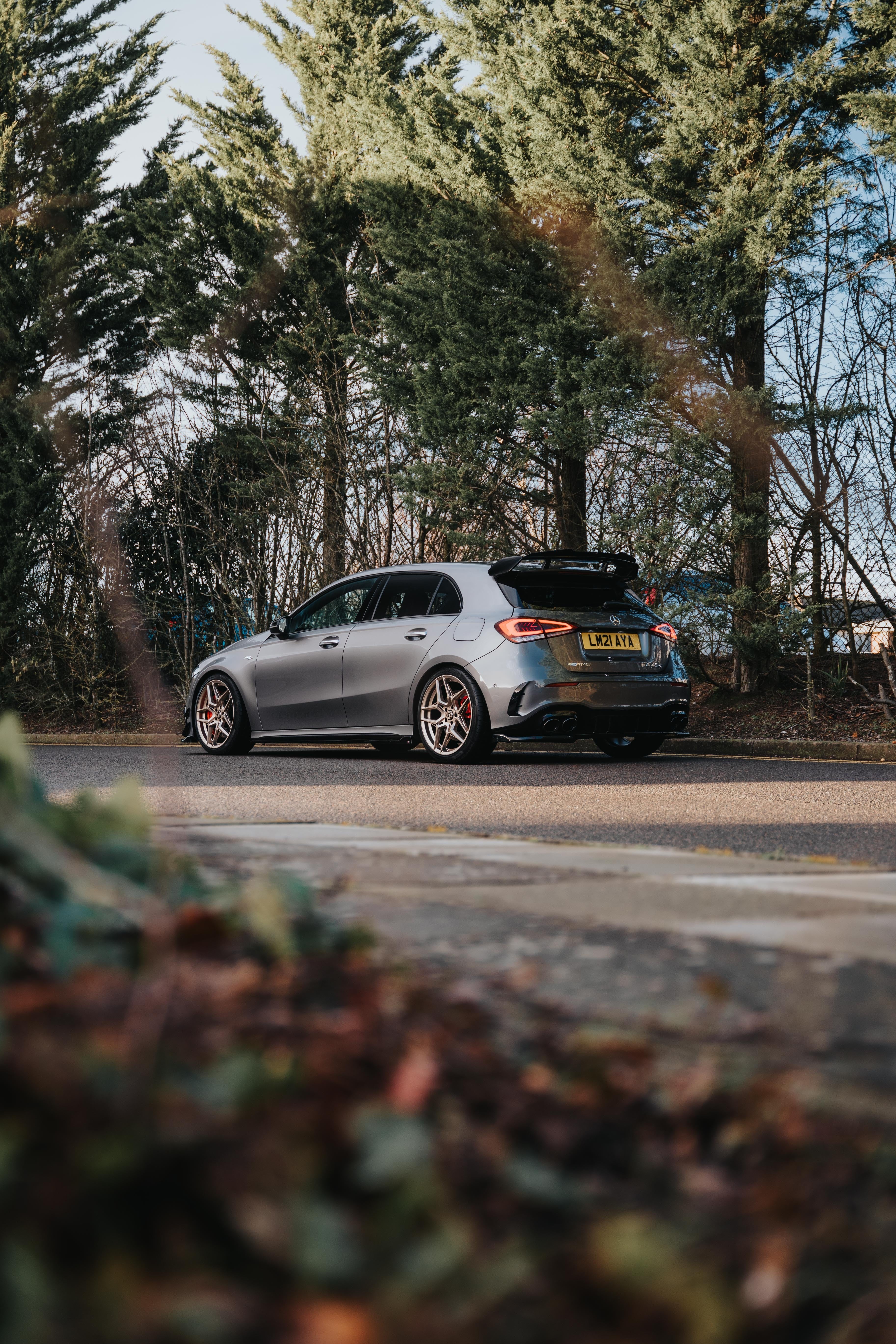 Mercedes A35 (2018+) M-W1 19" Neodyme Gold Motech Wheel