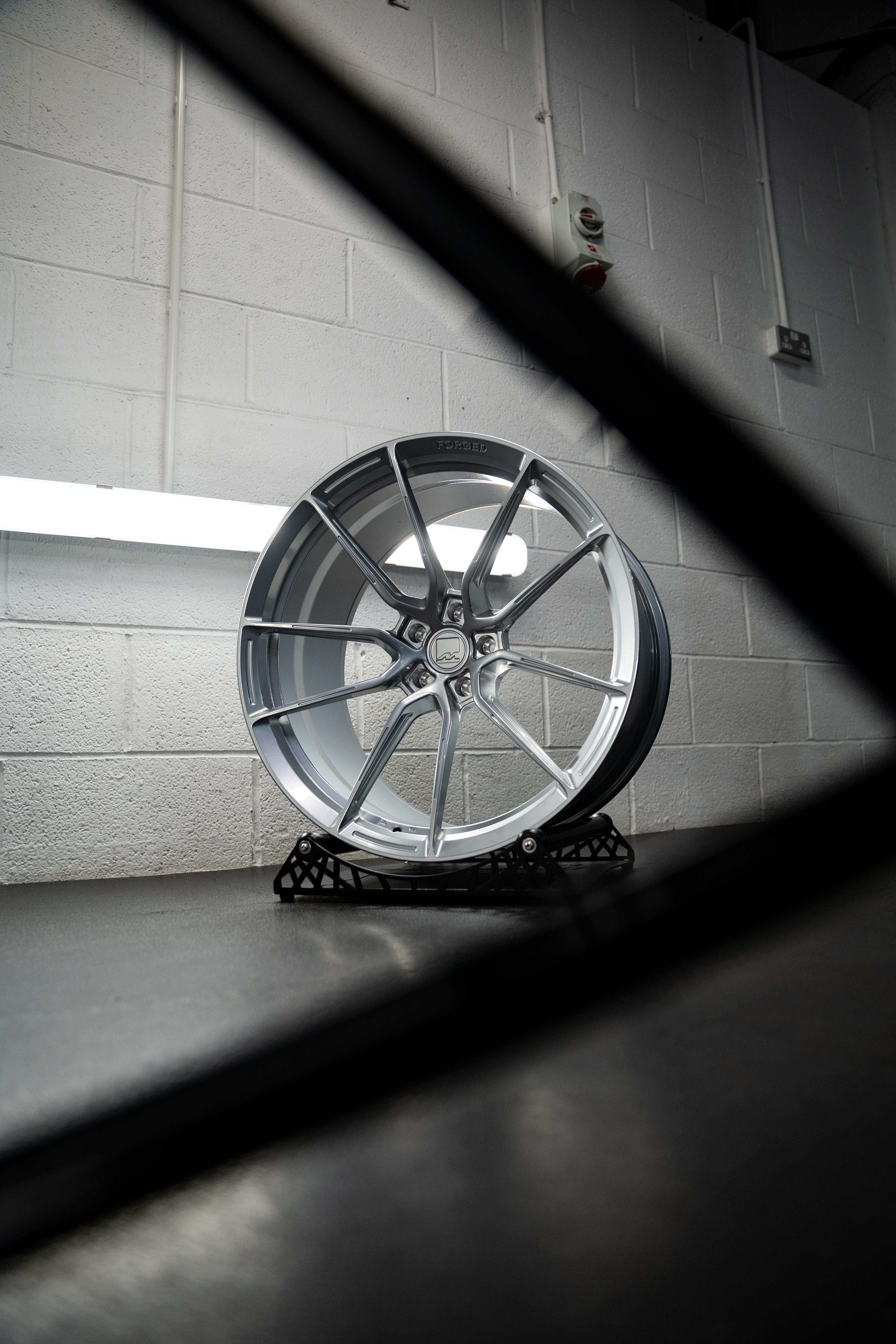 M5 F90 M-W4 19/20" Gloss Polished Forged Wheels