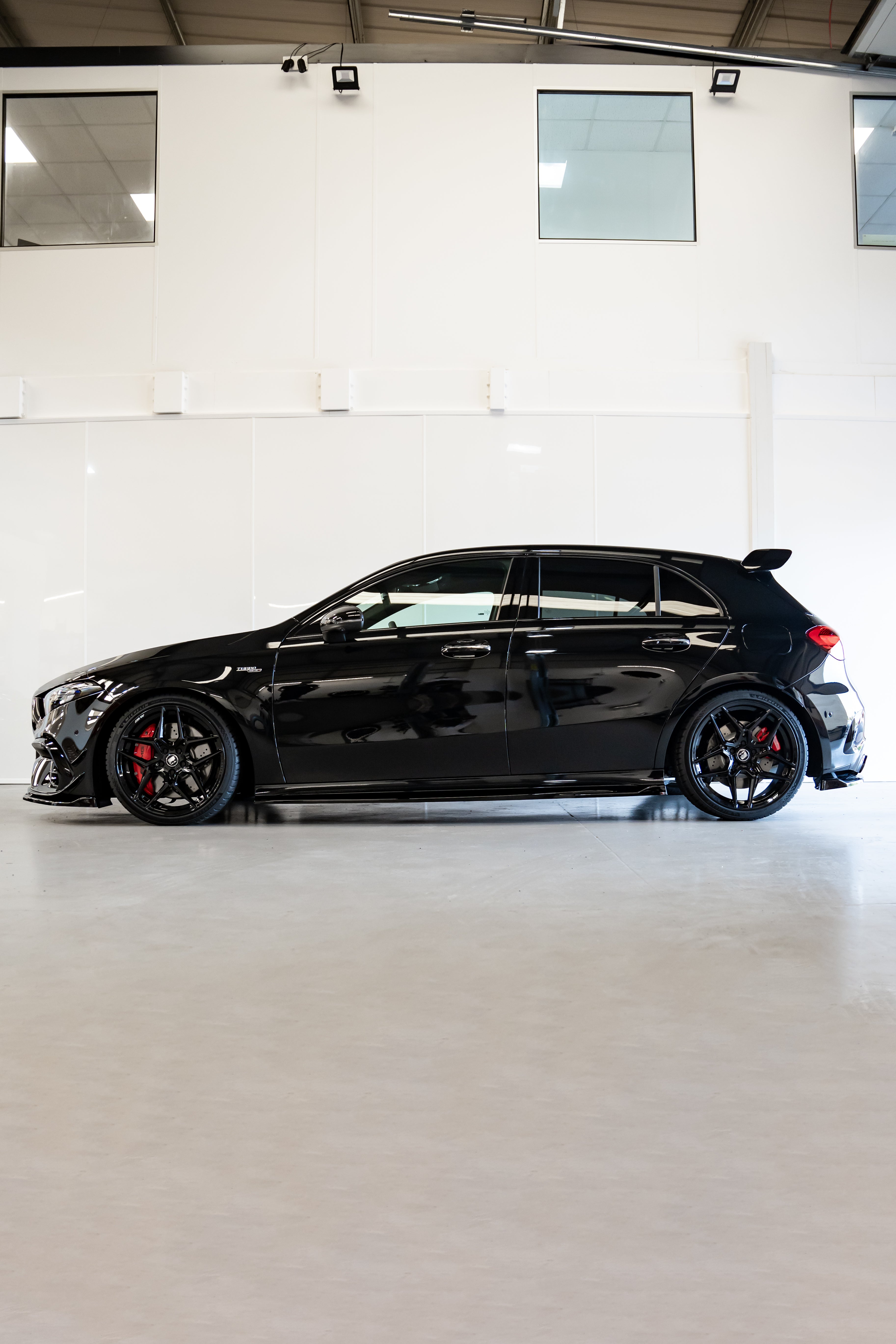 Mercedes A35 (2018+) M-W1 19" Precision Black Motech Wheel