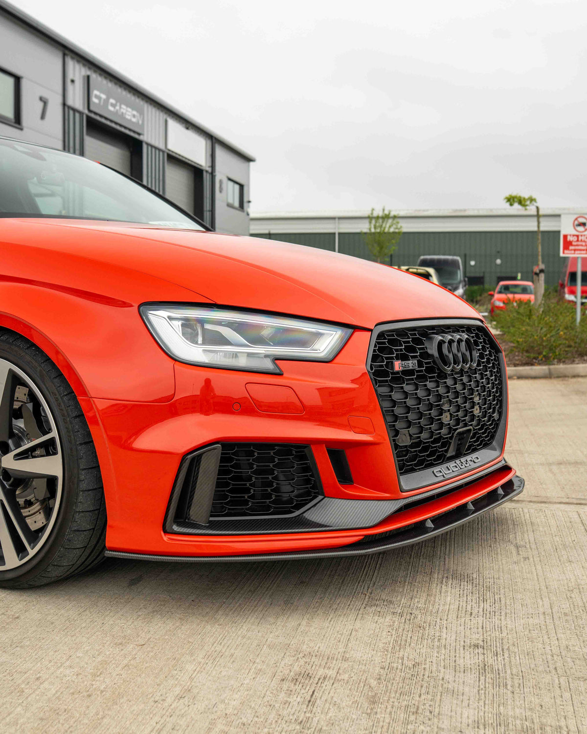 AUDI RS3 8V FACELIFT CARBON FIBRE BUMPER TRIM