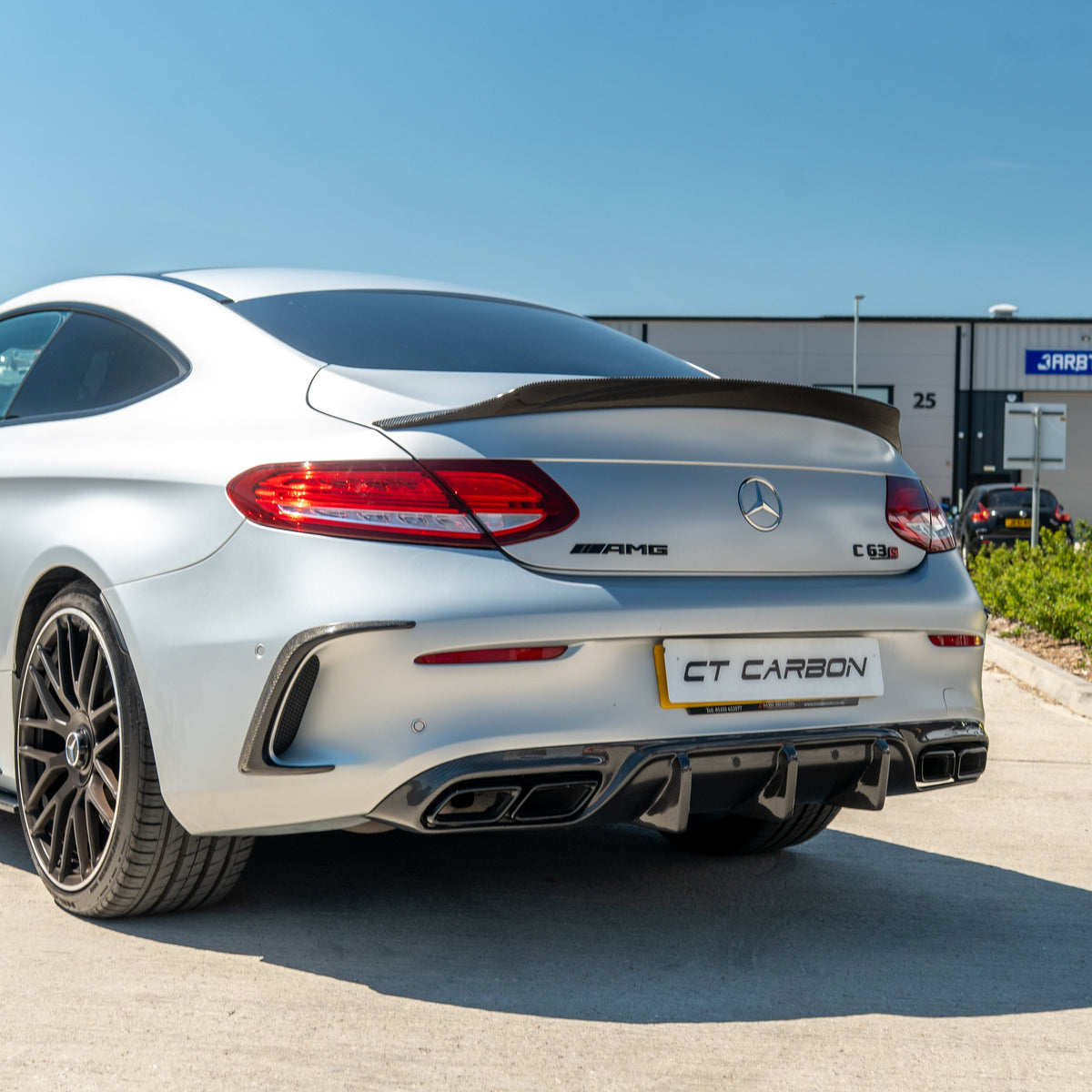 MERCEDES W205 C63 & C63 COUPE 2DR CARBON DIFFUSER - V1