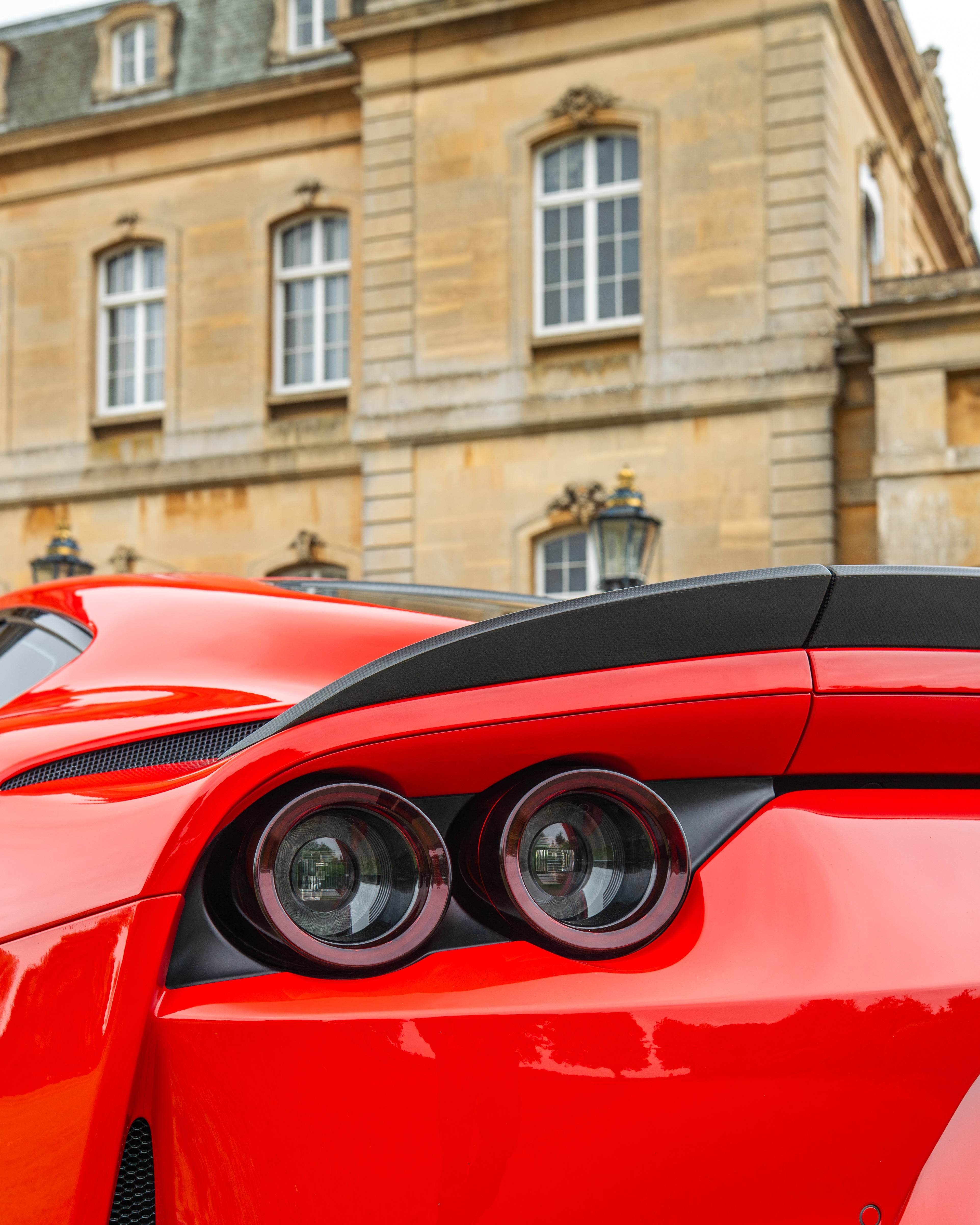 FERRARI 812 SUPERFAST CARBON FIBRE KIT V2 - CT DESIGN