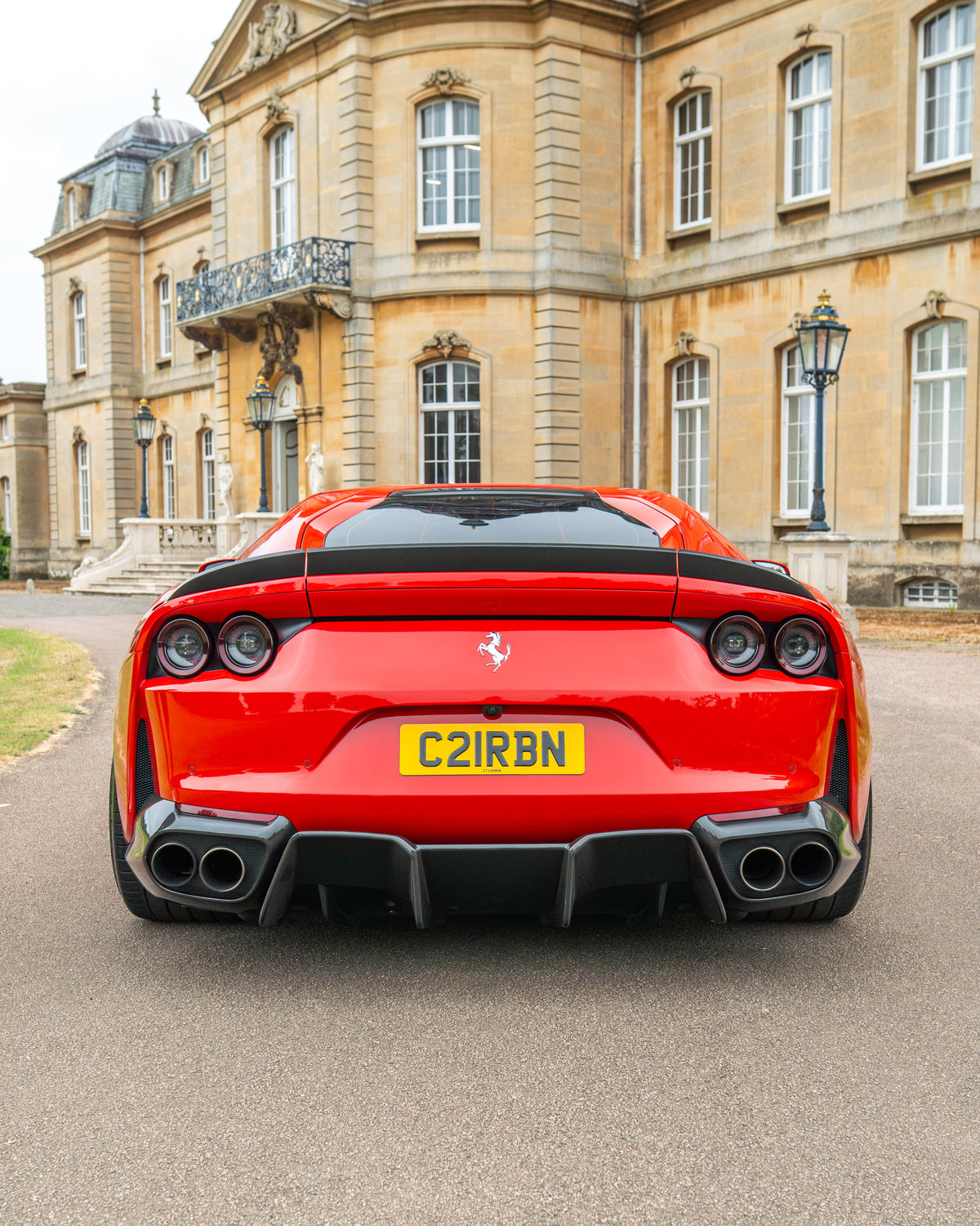 FERRARI 812 SUPERFAST CARBON FIBRE KIT V1 - CT DESIGN