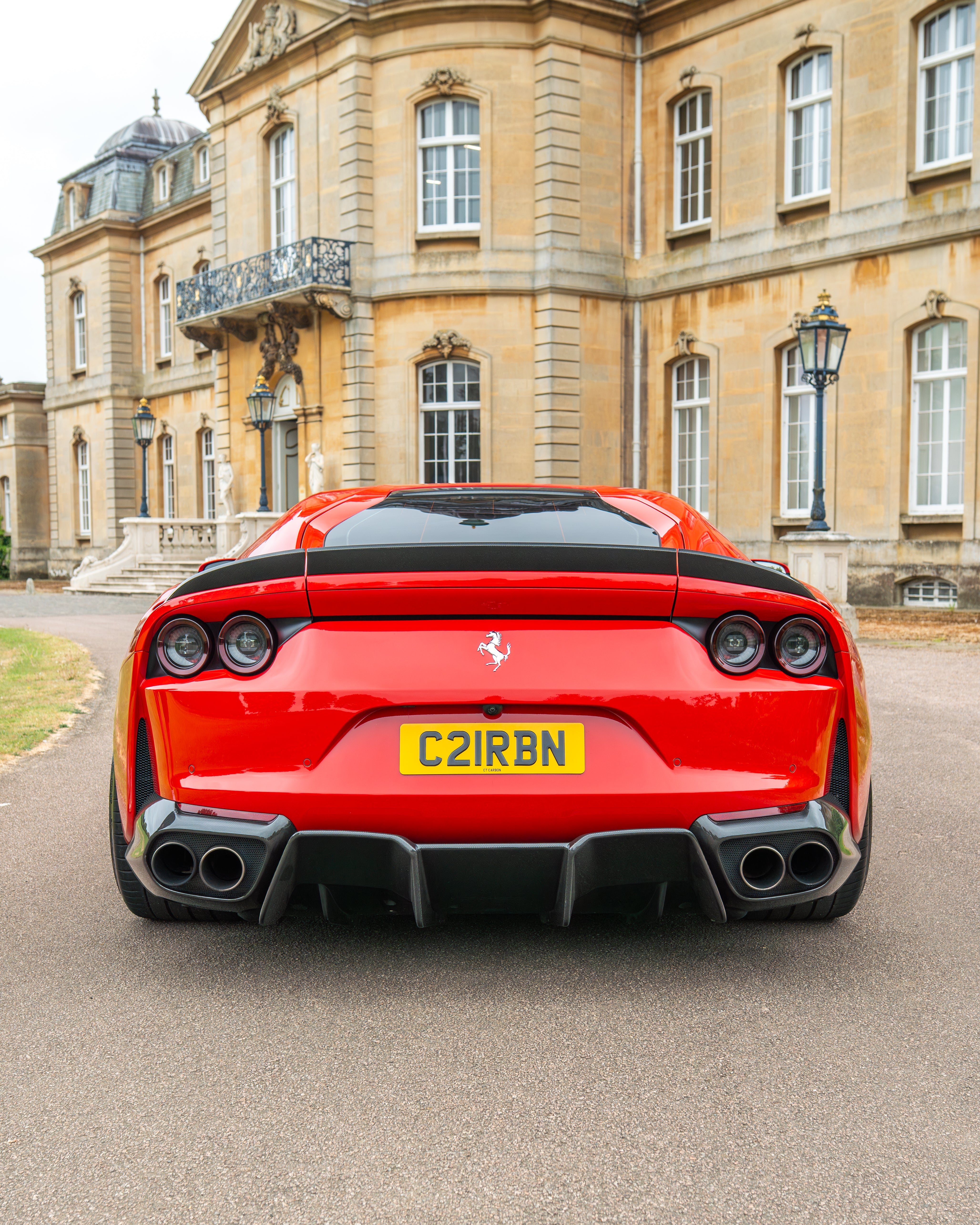 FERRARI 812 SUPERFAST CARBON FIBRE KIT V2 - CT DESIGN